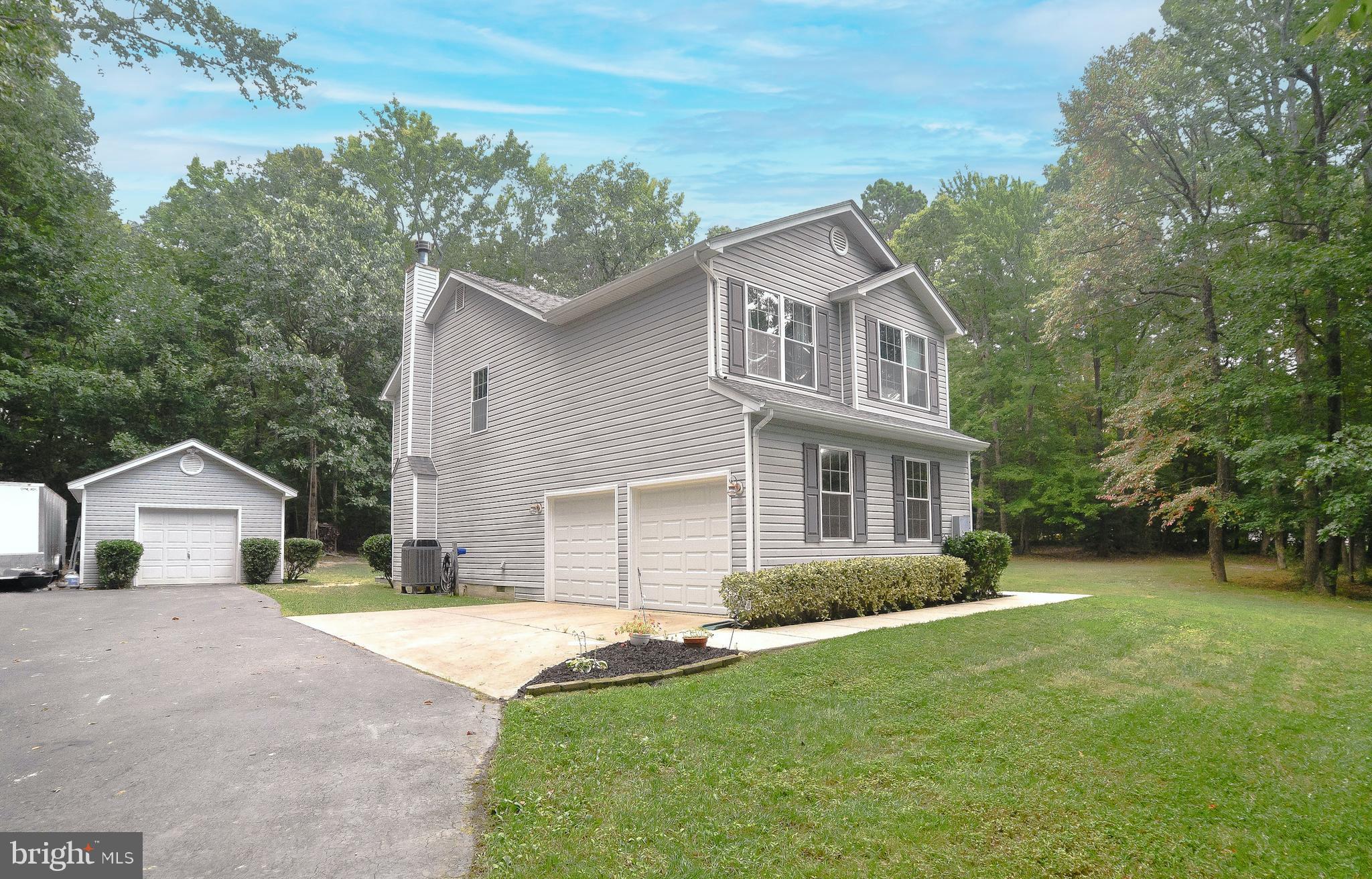 WHITEHALL - Residential