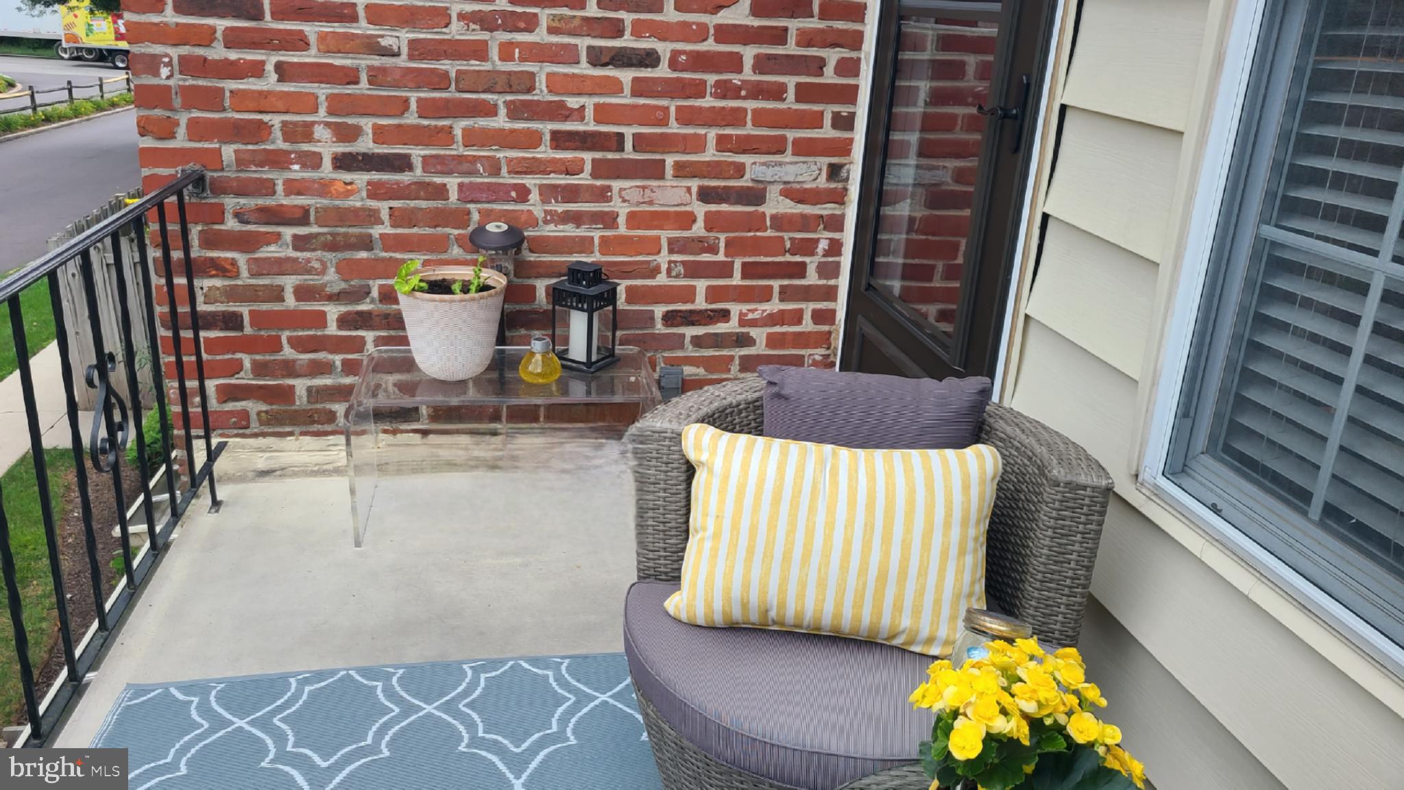 CHATHAM VIL OF TOW - Residential