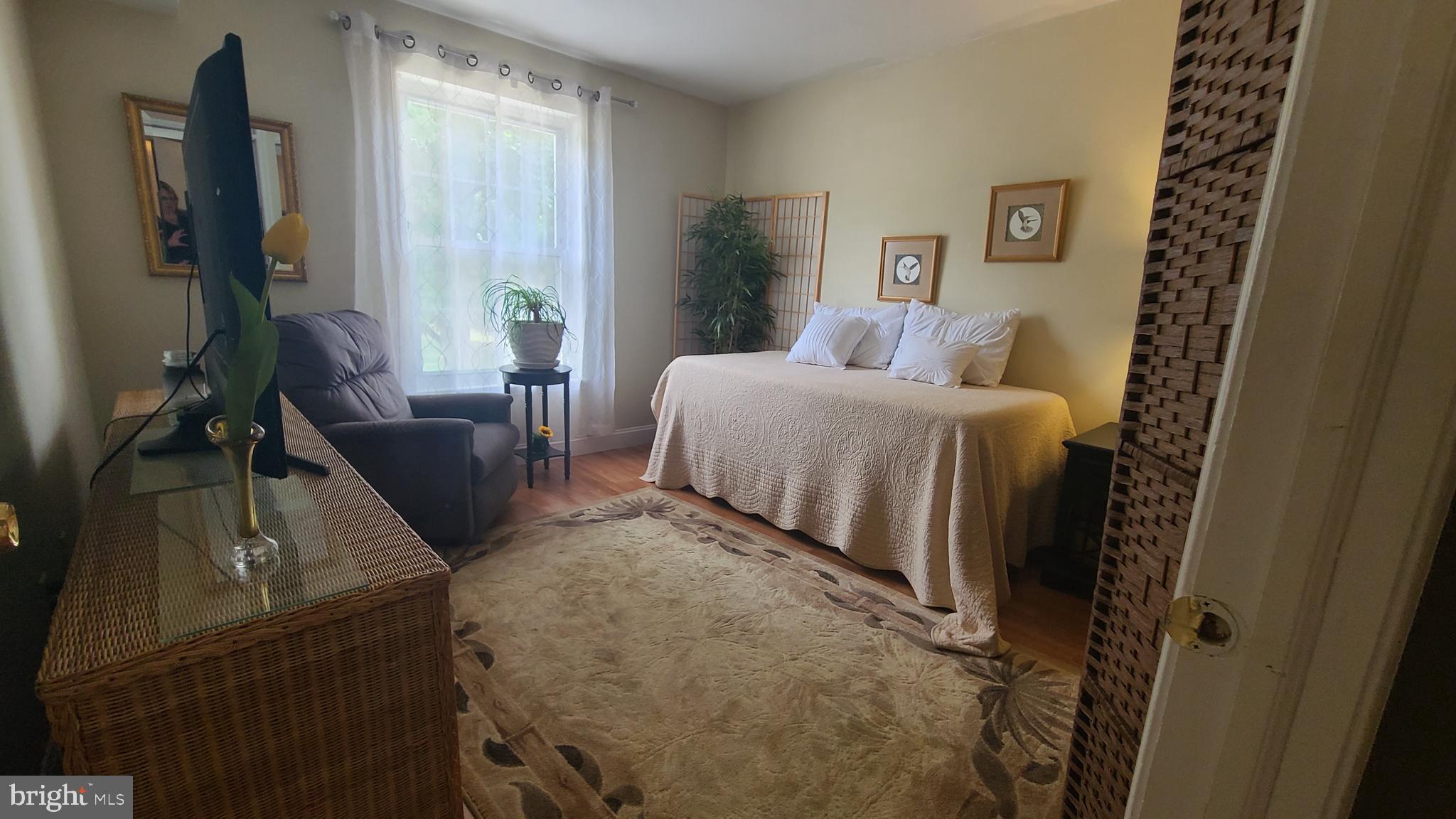 CHATHAM VIL OF TOW - Residential