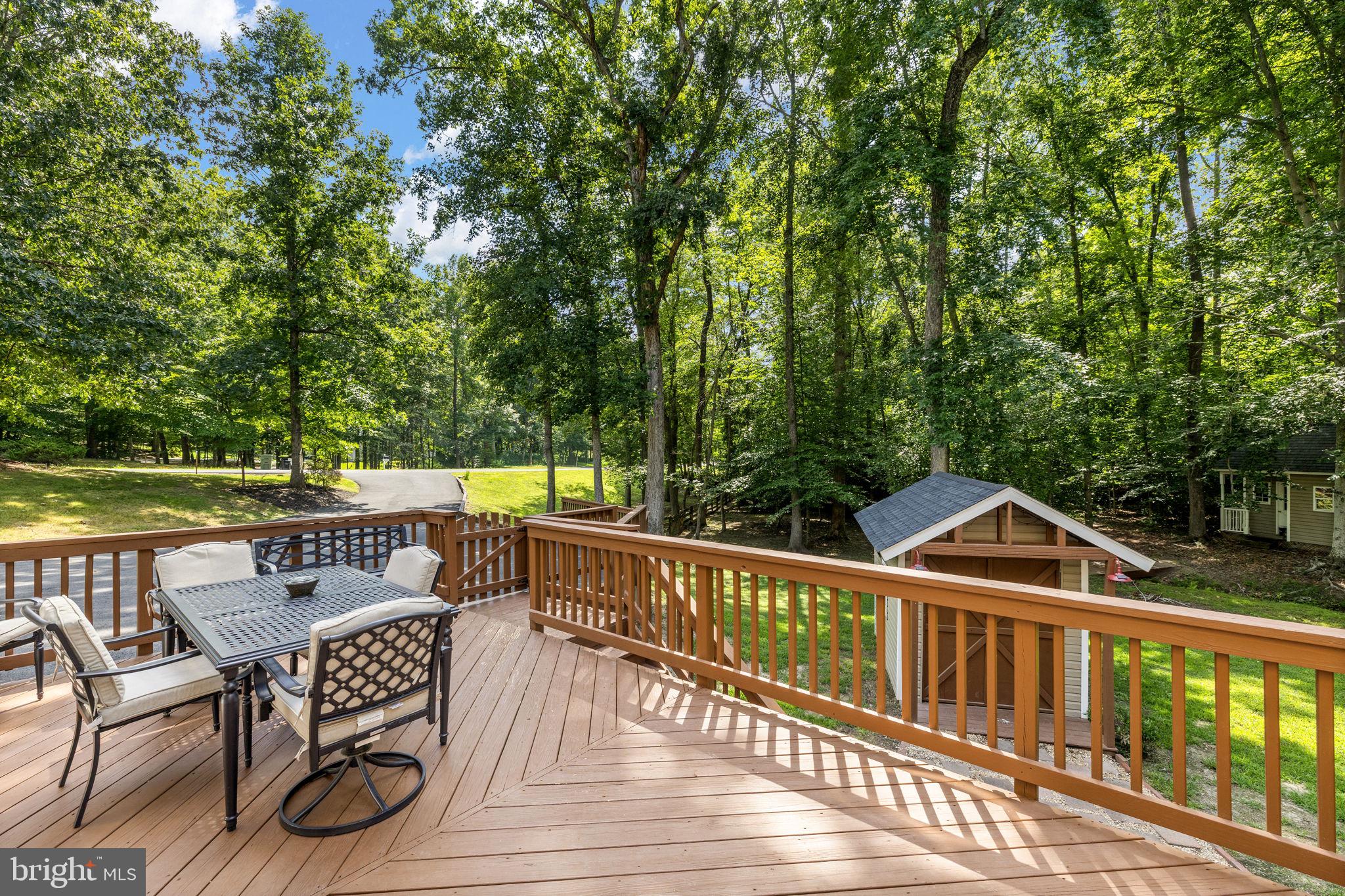 8101 AVOCET WAY