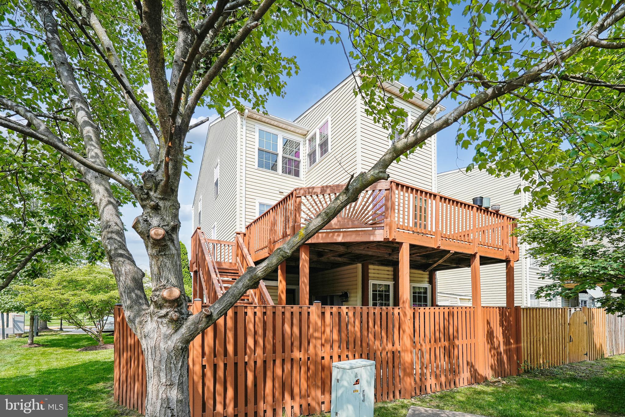 13135 PARK CRESCENT CIRCLE