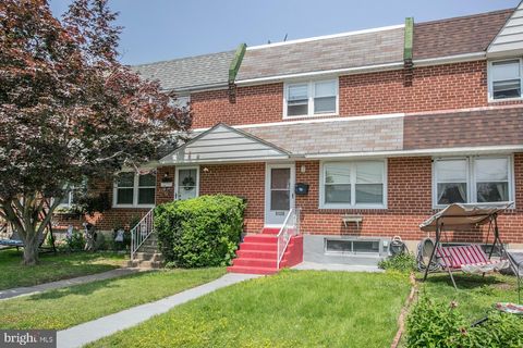 1120 E 8TH STREET 121 CRUM LYNNE PA 19022