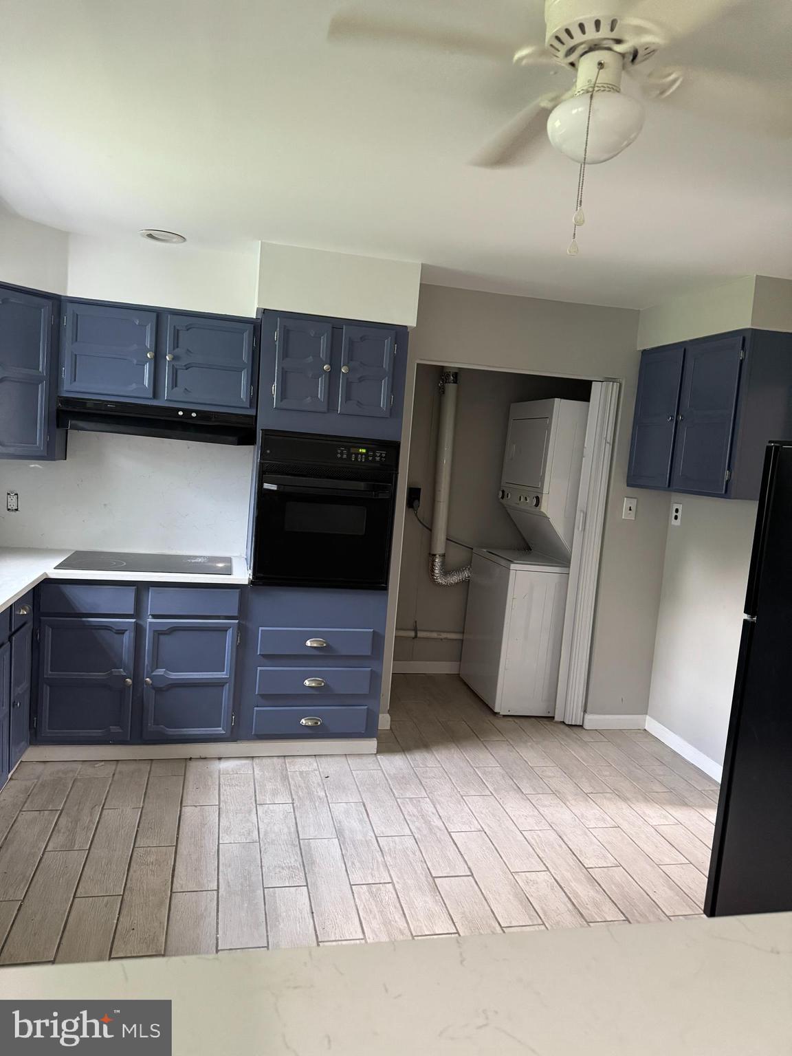 MEADOWBROOK - Residential