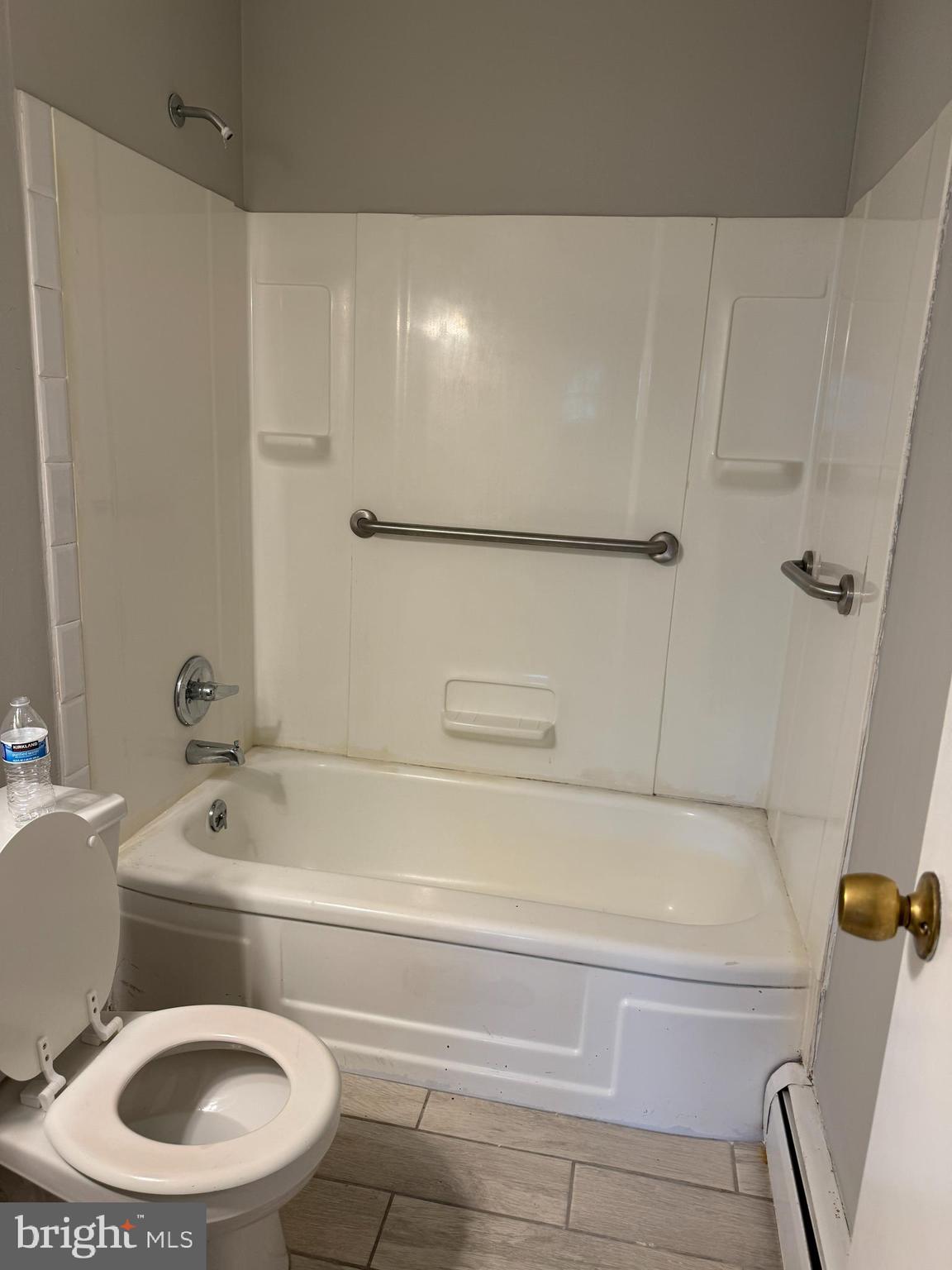 MEADOWBROOK - Residential