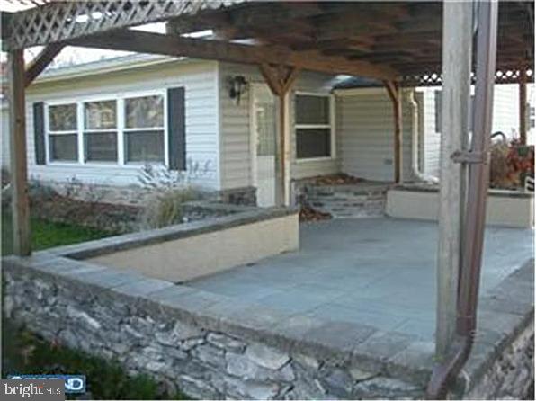 MEADOWBROOK - Residential