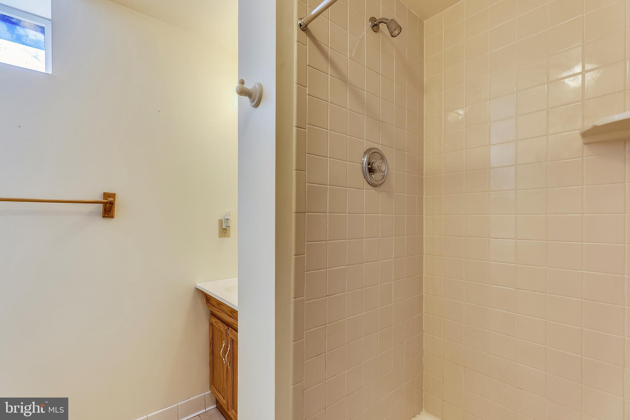 SEVERN LANDING - Residential