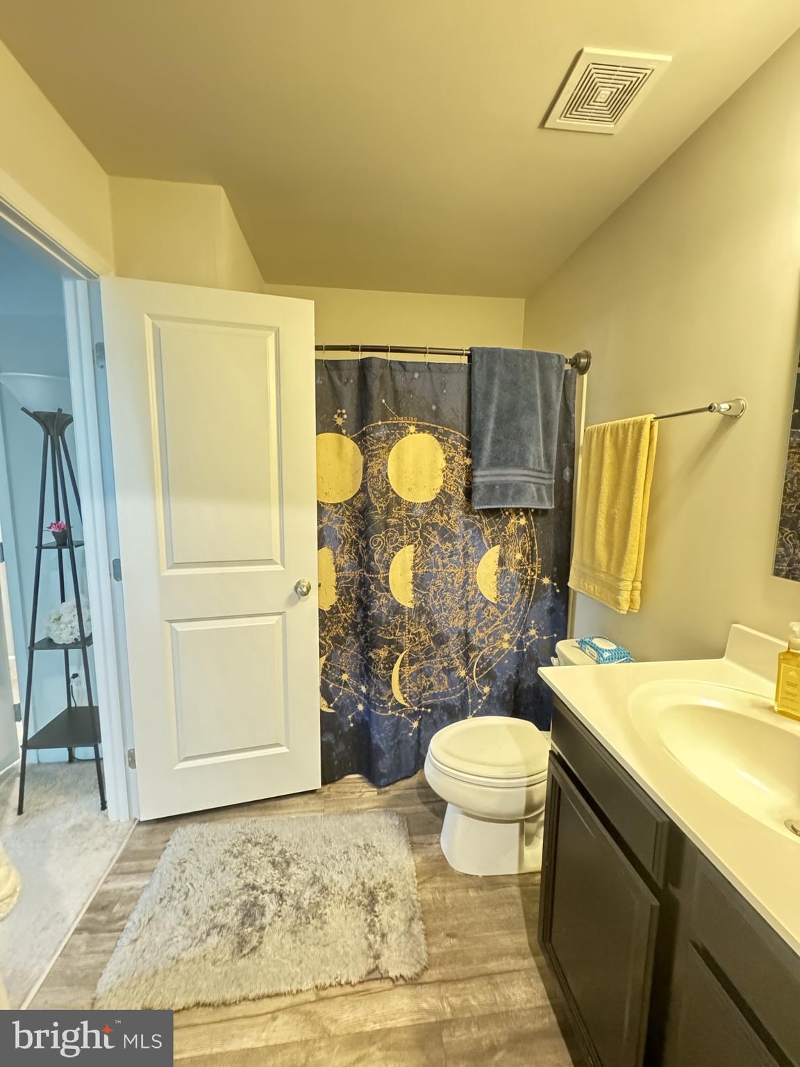 THE LAKES AT MARTINSBURG - Residential