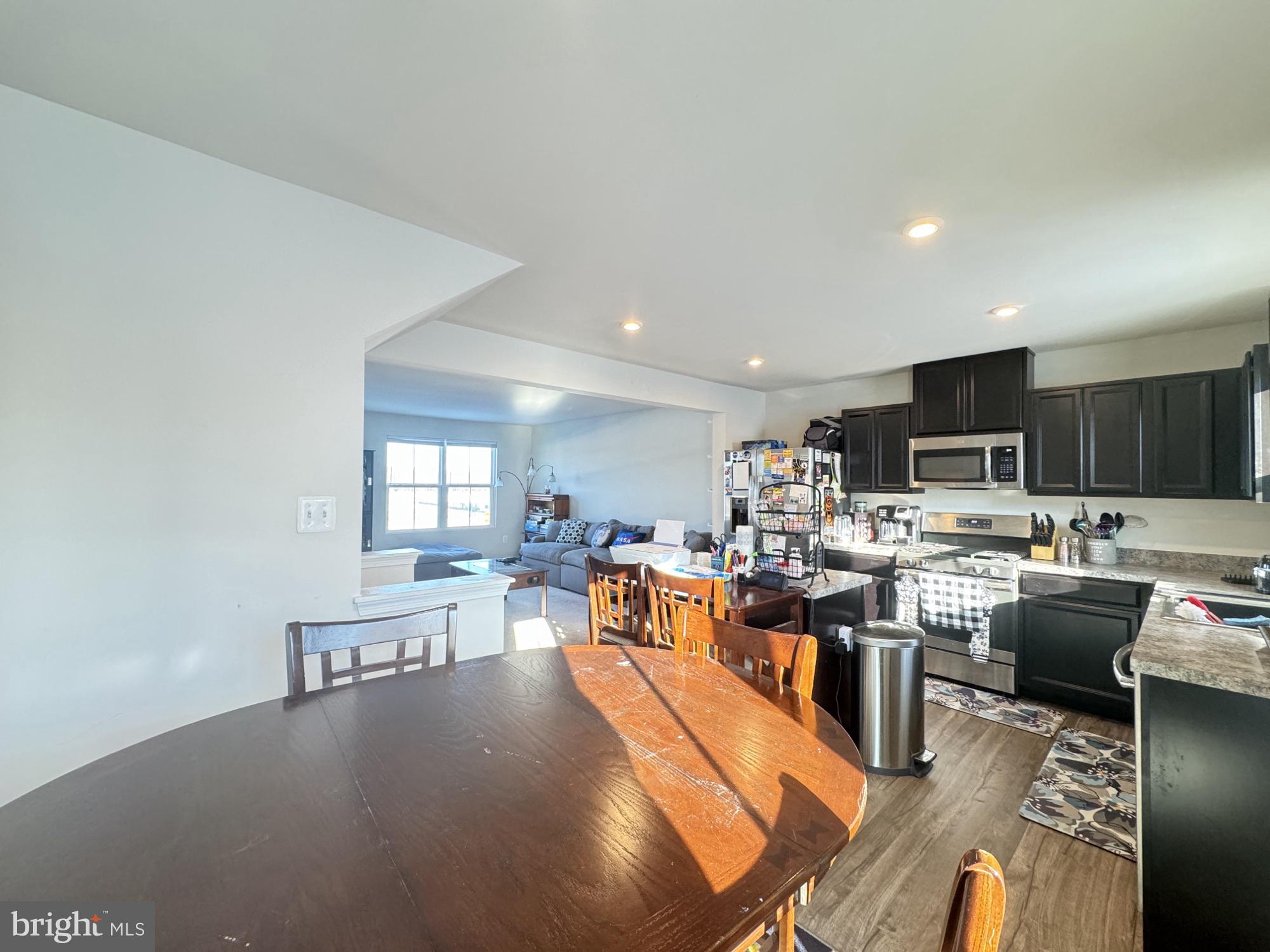 THE LAKES AT MARTINSBURG - Residential