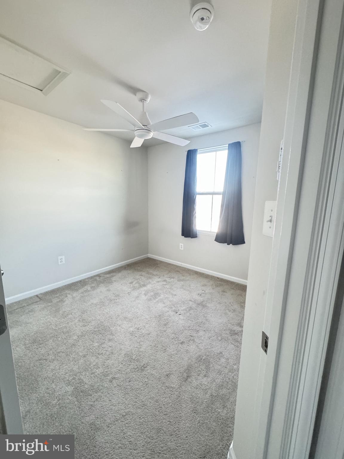 THE LAKES AT MARTINSBURG - Residential