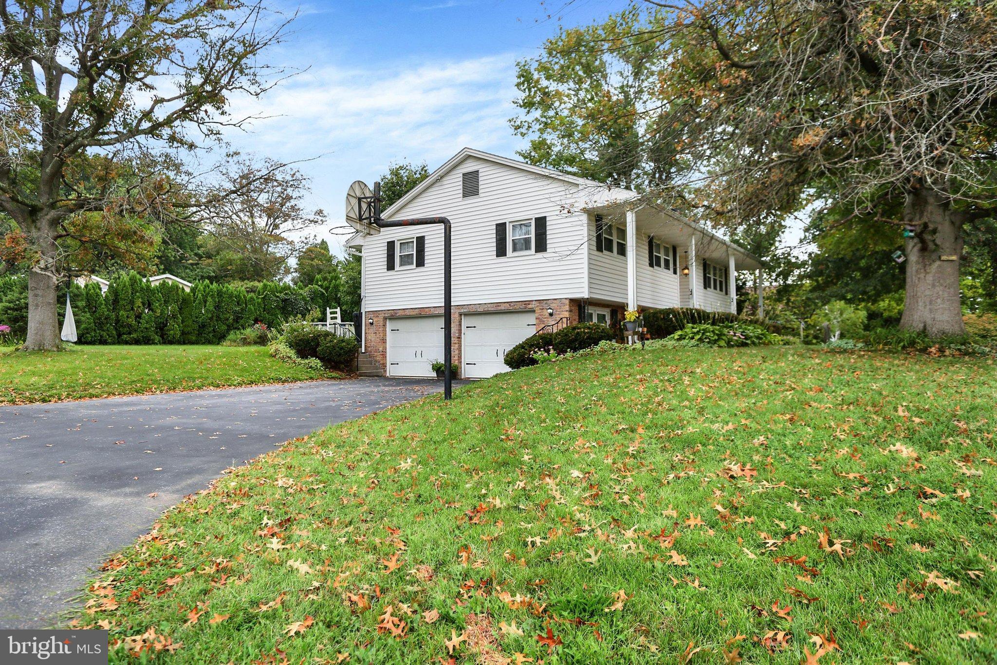 100 N FAIRVILLE AVENUE