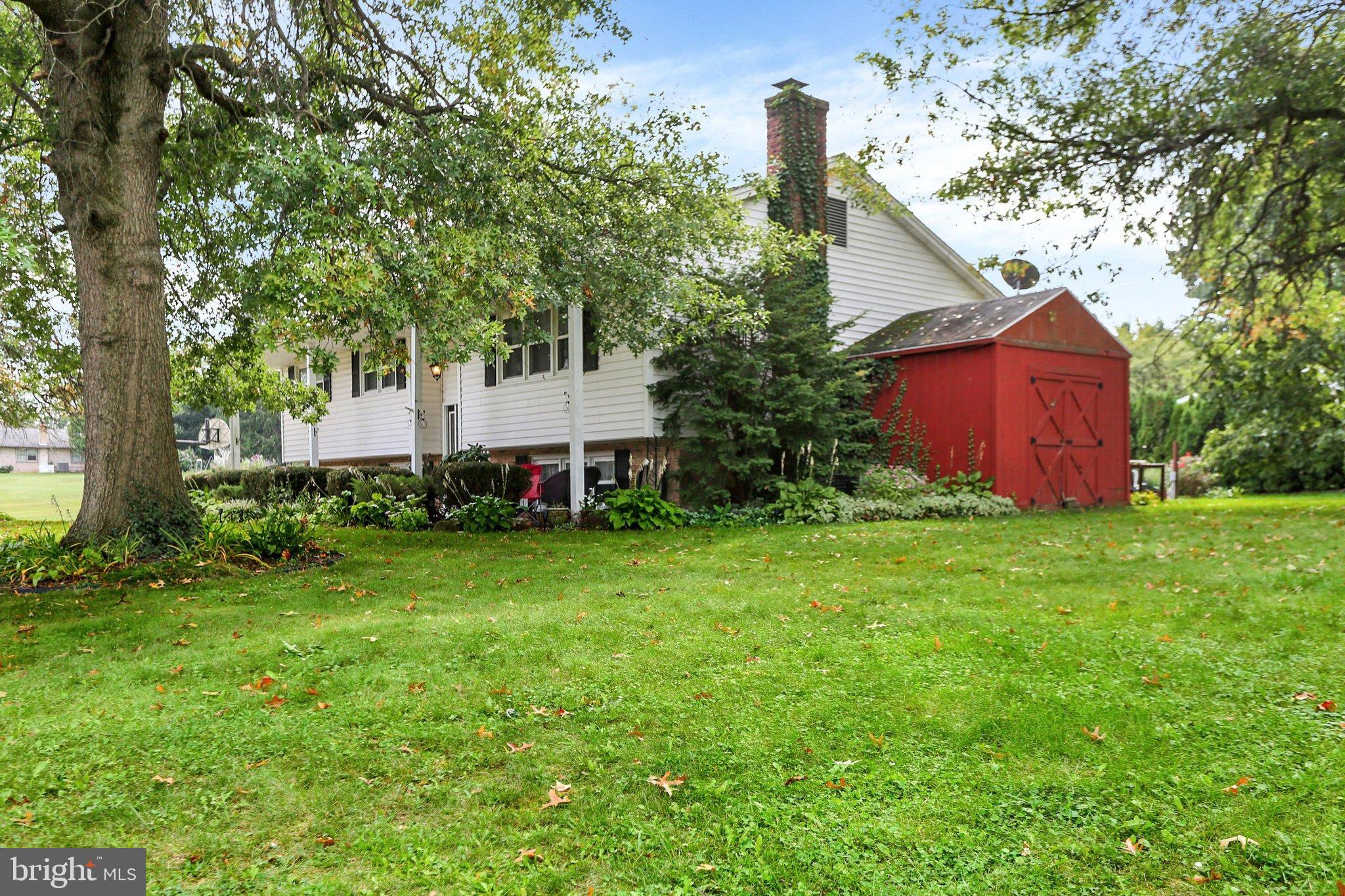 100 N FAIRVILLE AVENUE