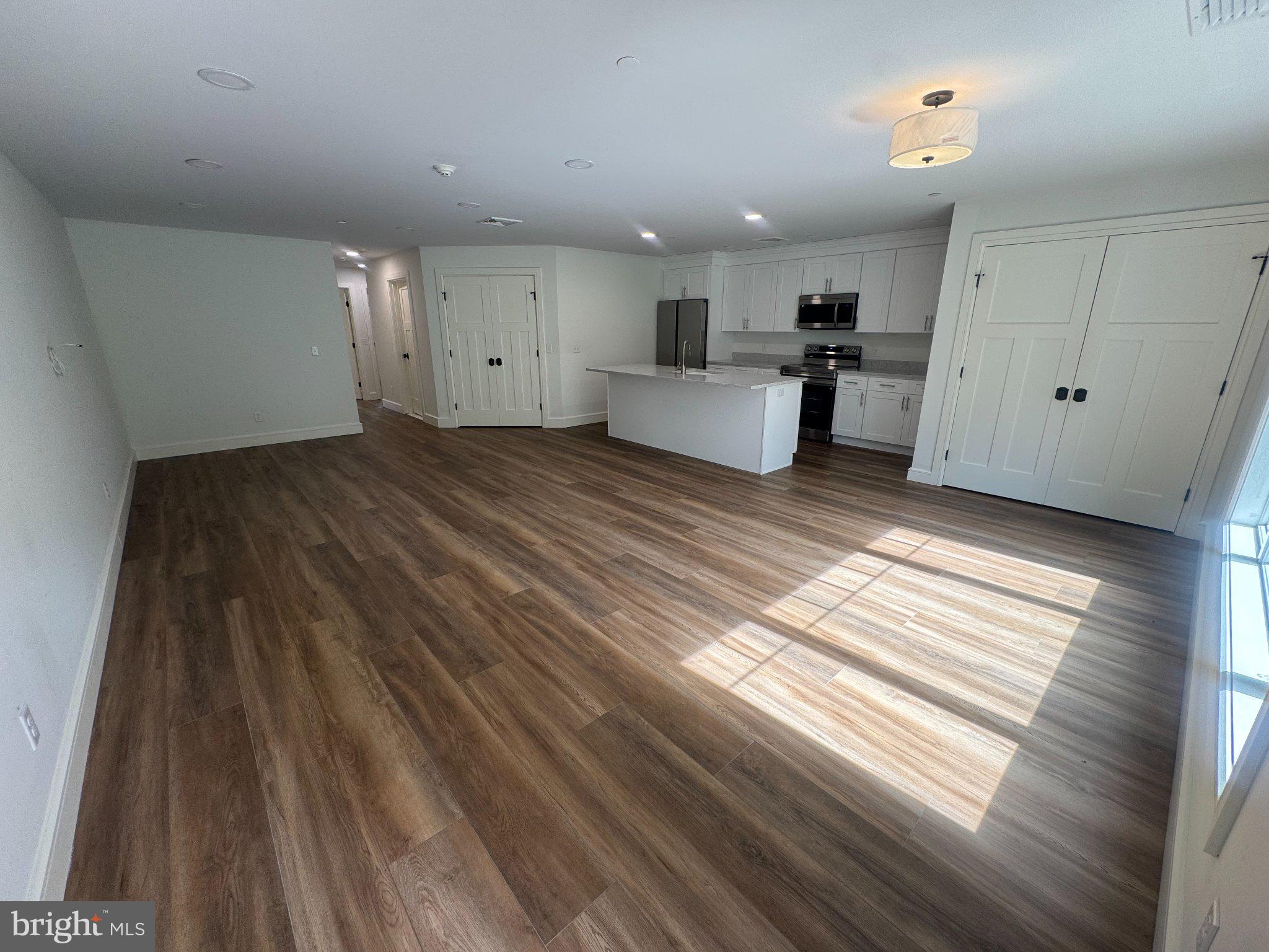 1087 MOUNT TOM ROAD 205