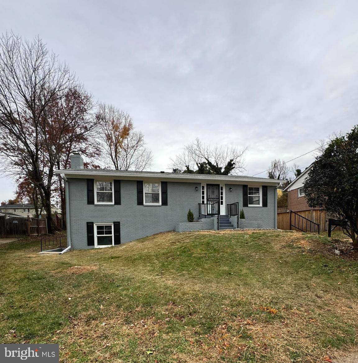 HILLCREST ESTATES - Residential