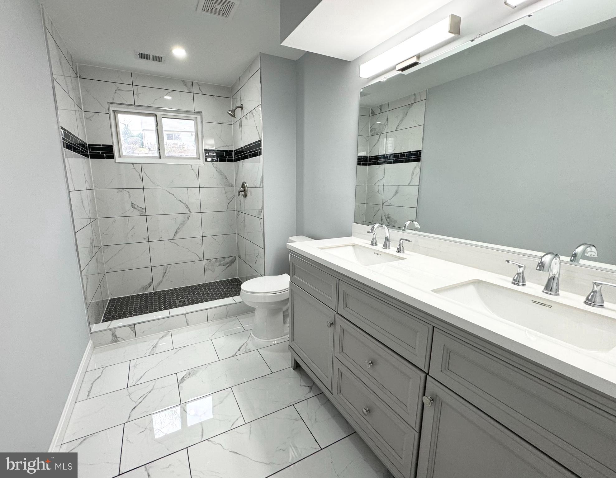 HILLCREST ESTATES - Residential