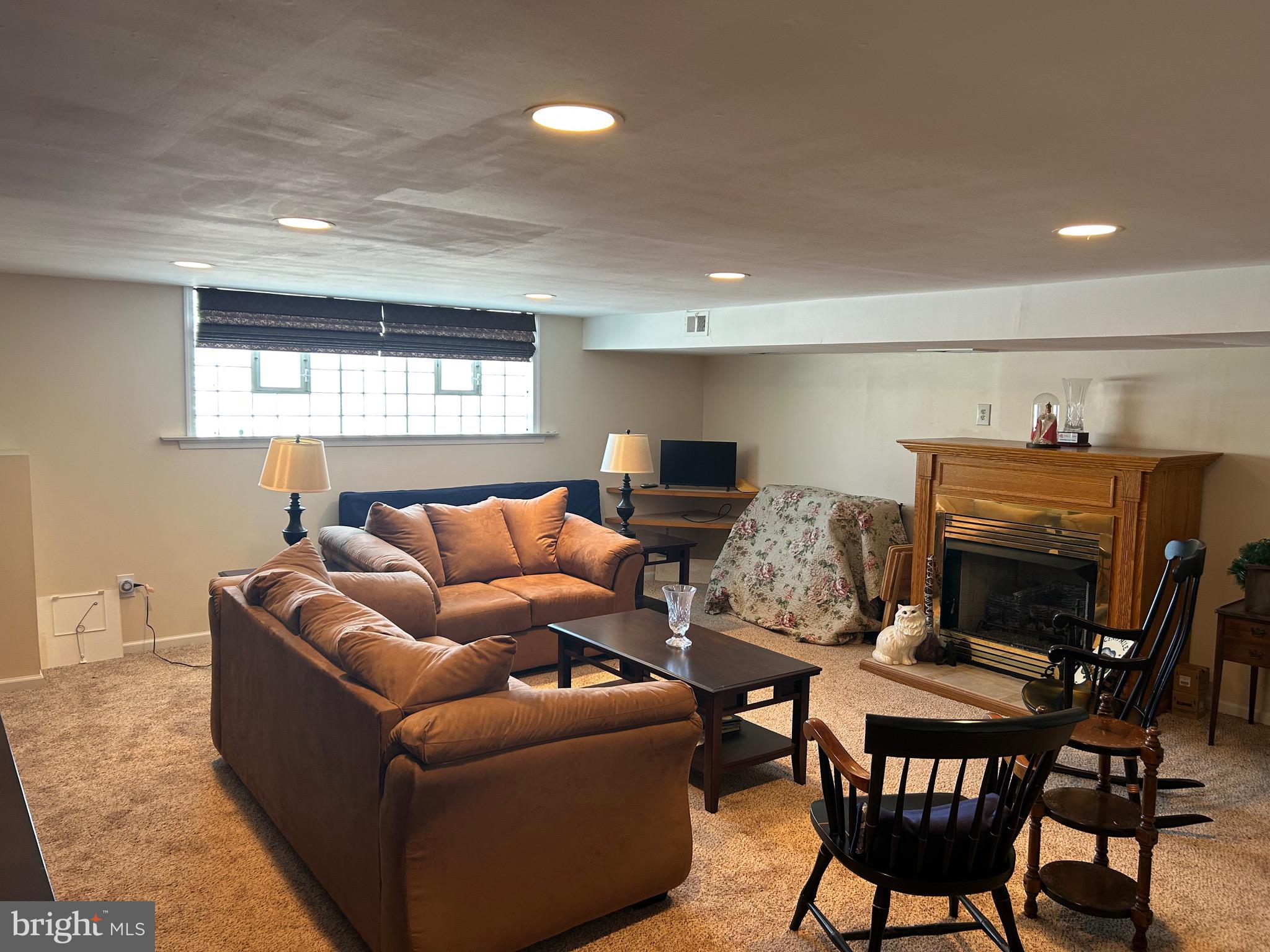 BELLS CORNER - Residential