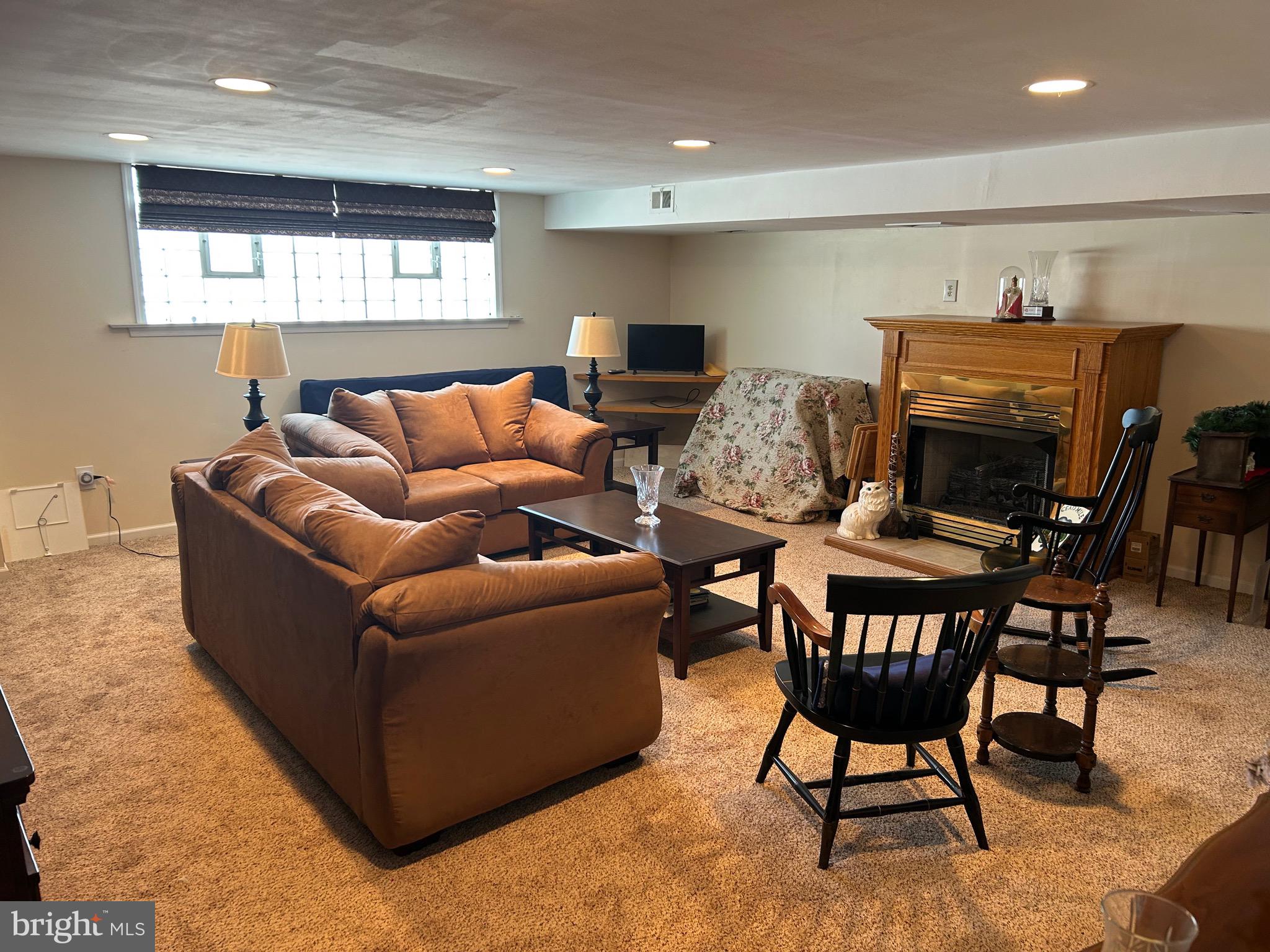 BELLS CORNER - Residential