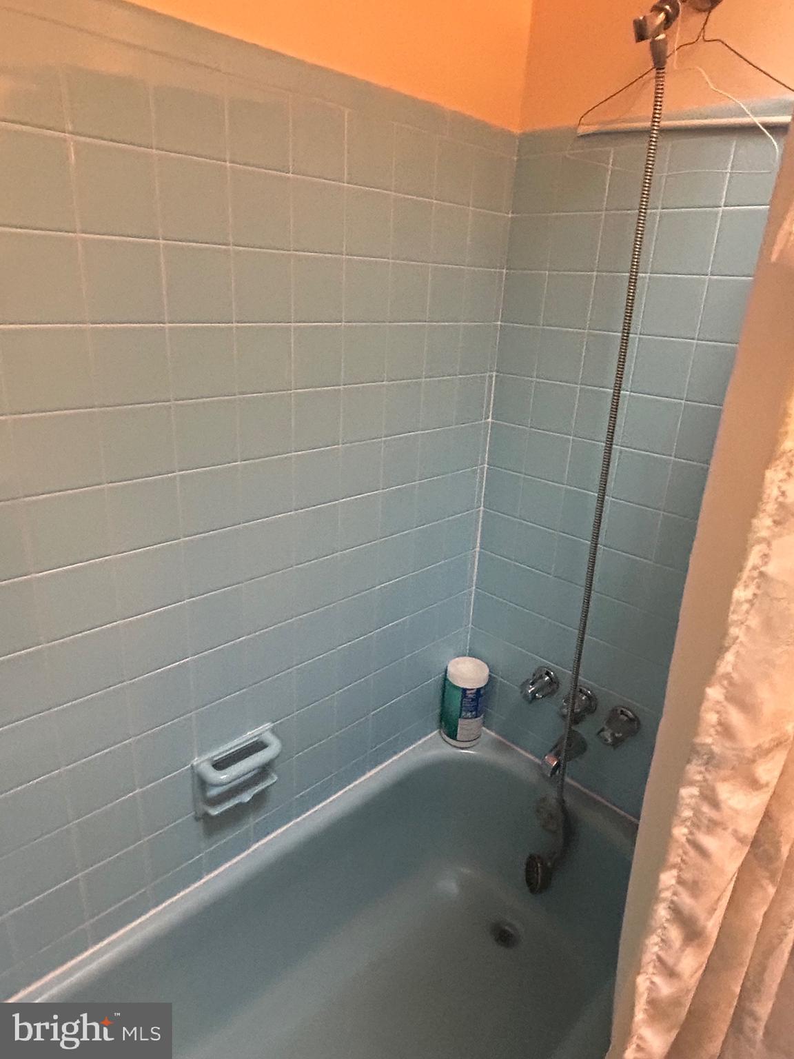 BELLS CORNER - Residential