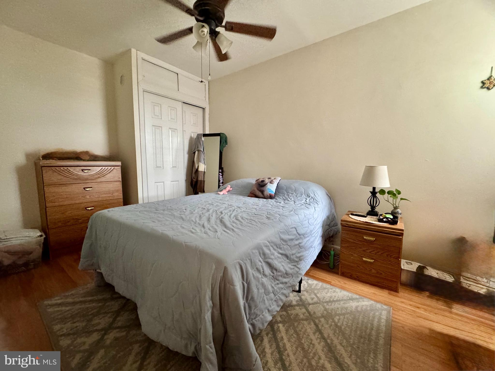 PORT RICHMOND - Residential