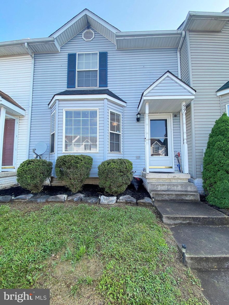 Well maintained townhome for sale in Musselman Square! Great commuter location, convenient to Route 11 and I-81! This 3 bedroom, 2.5 bath townhome has great curb appeal and offers plenty of space! The first floor has a spacious living room leading into the kitchen/dining combo area. Sliding glass doors open onto a fenced backyard with small deck and paved patio, perfect for entertaining and relaxing in the evenings. The upstairs features a primary bedroom with walk in closet and bathroom, and 2 secondary bedrooms which share a hallway bathroom. Newer roof and new water heater.