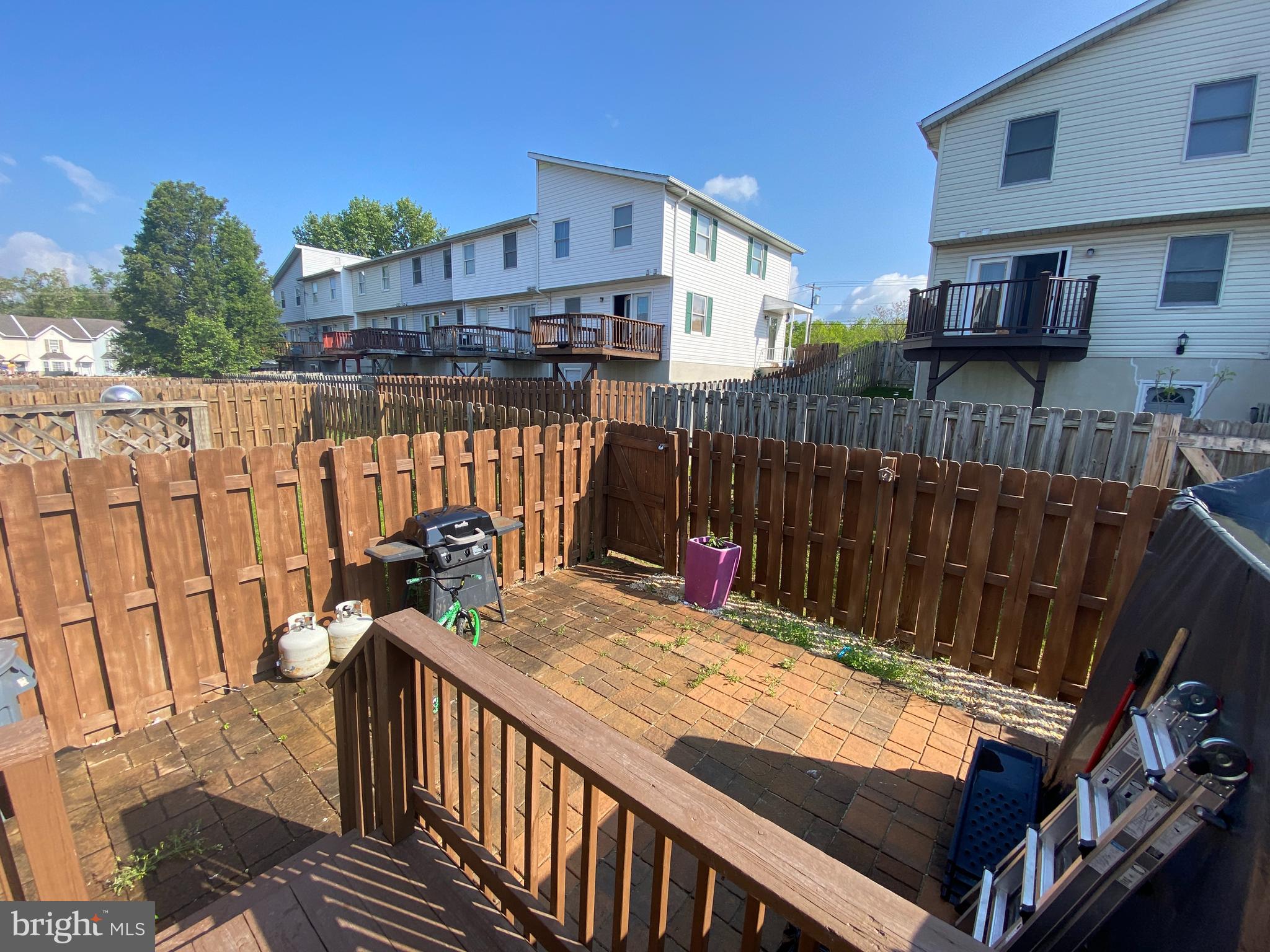 MUSSELMAN SQUARE - Residential