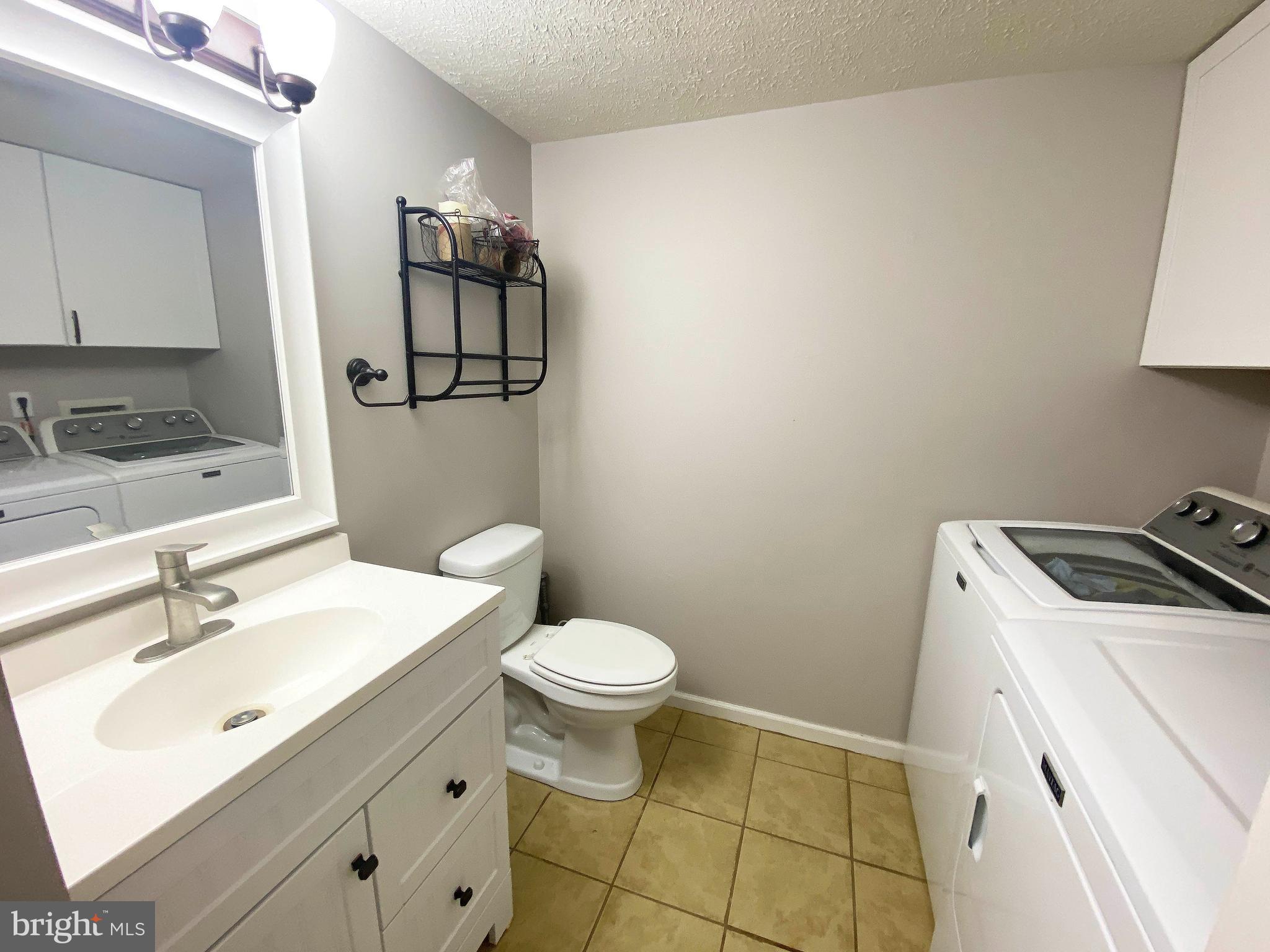 MUSSELMAN SQUARE - Residential