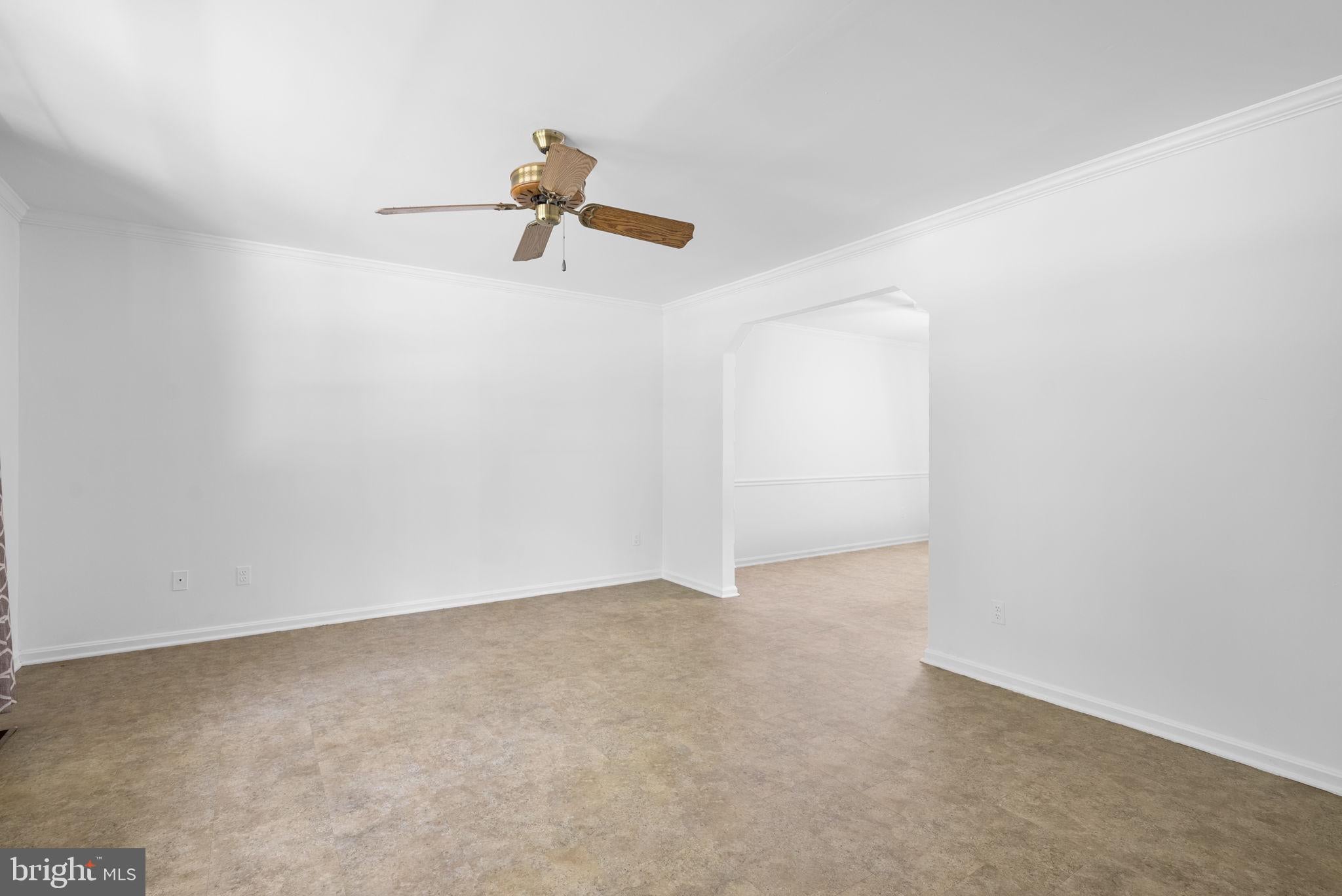 13002 PINE COURT