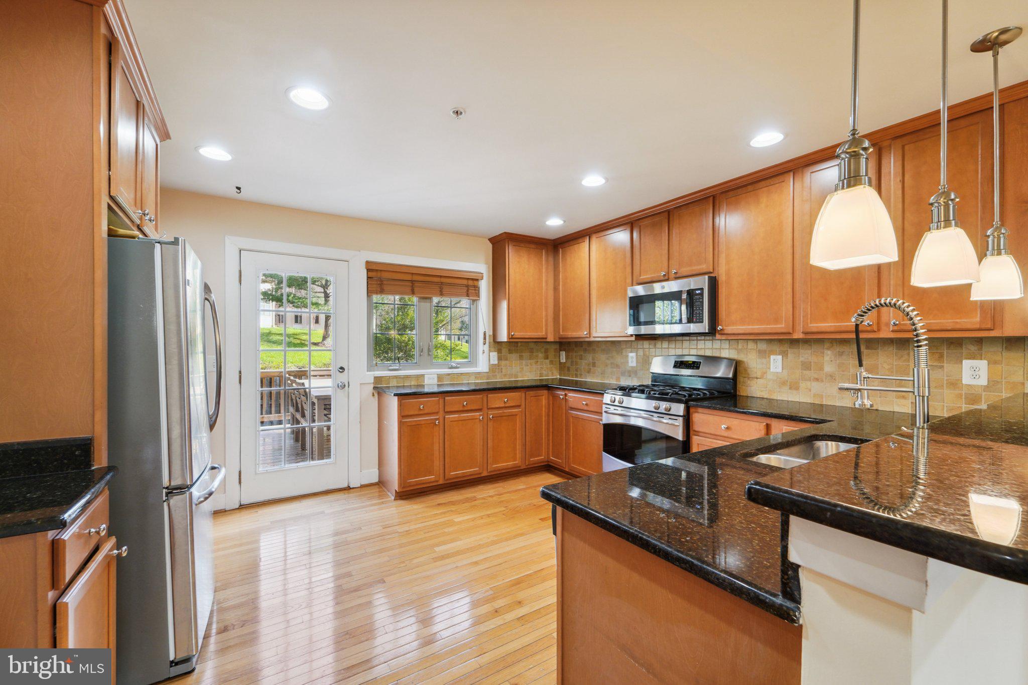 TOWNS OF DOGWOOD - Residential