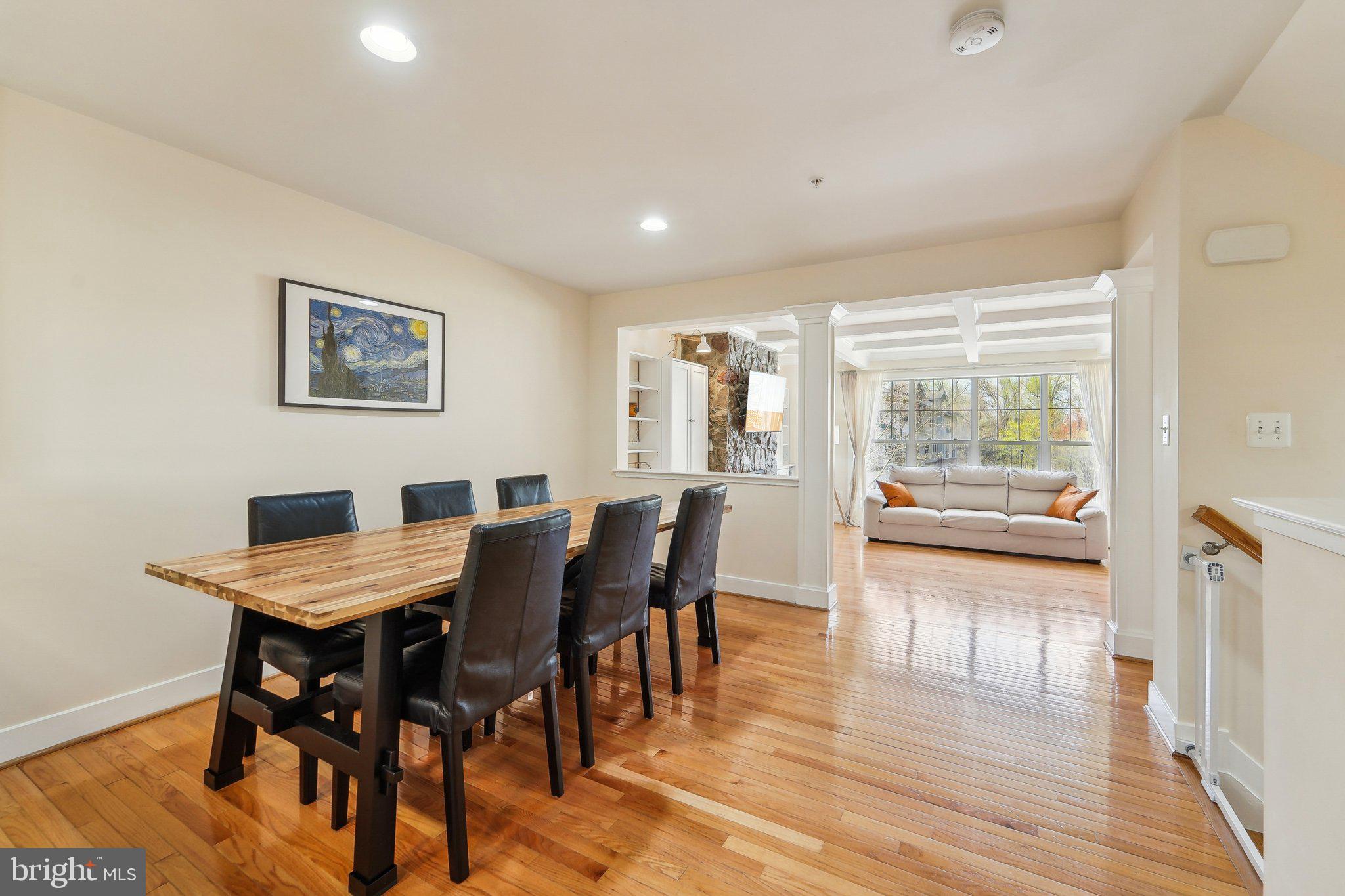 TOWNS OF DOGWOOD - Residential