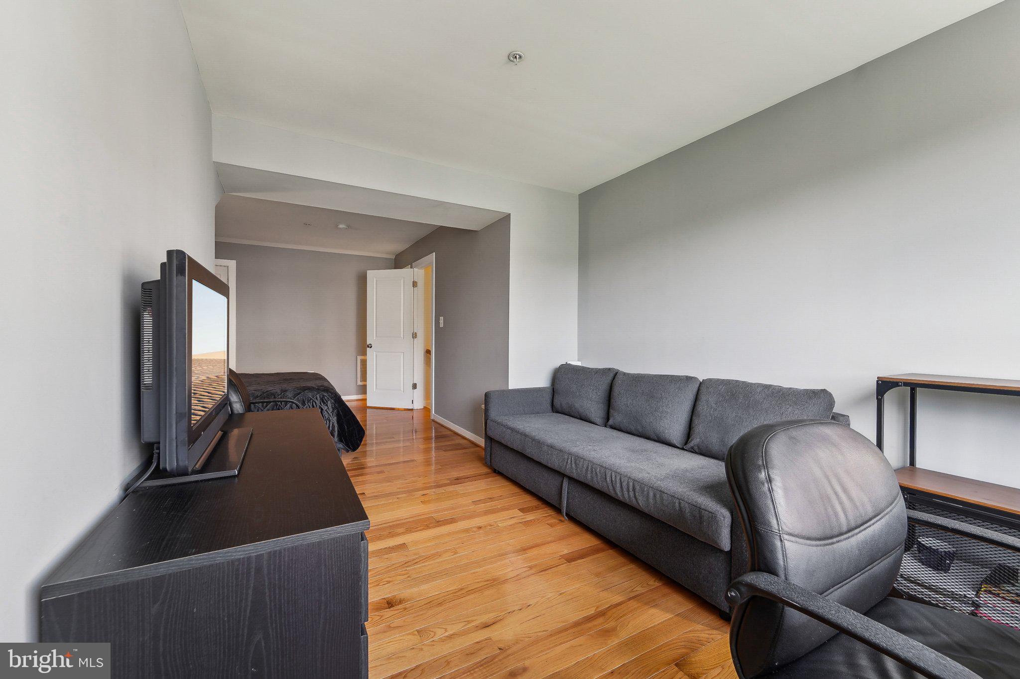 TOWNS OF DOGWOOD - Residential