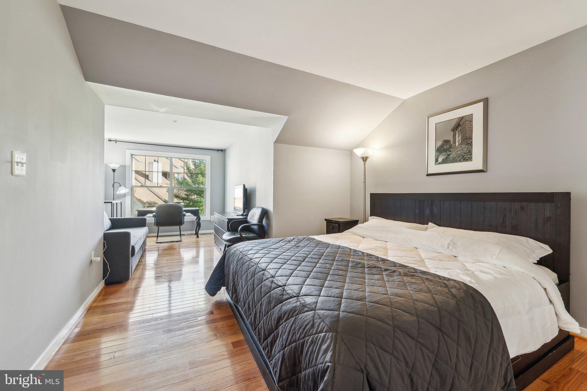 TOWNS OF DOGWOOD - Residential