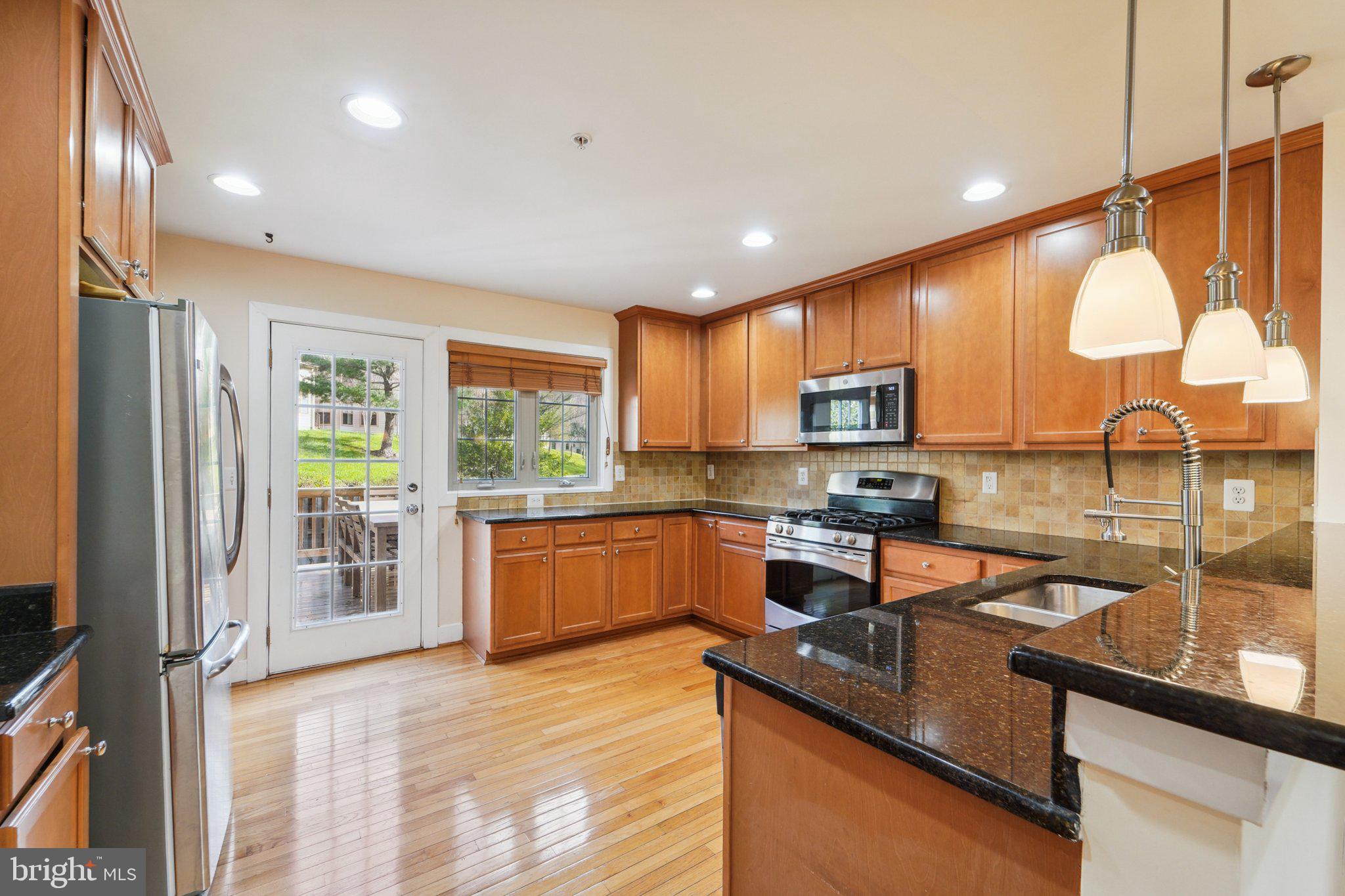 TOWNS OF DOGWOOD - Residential