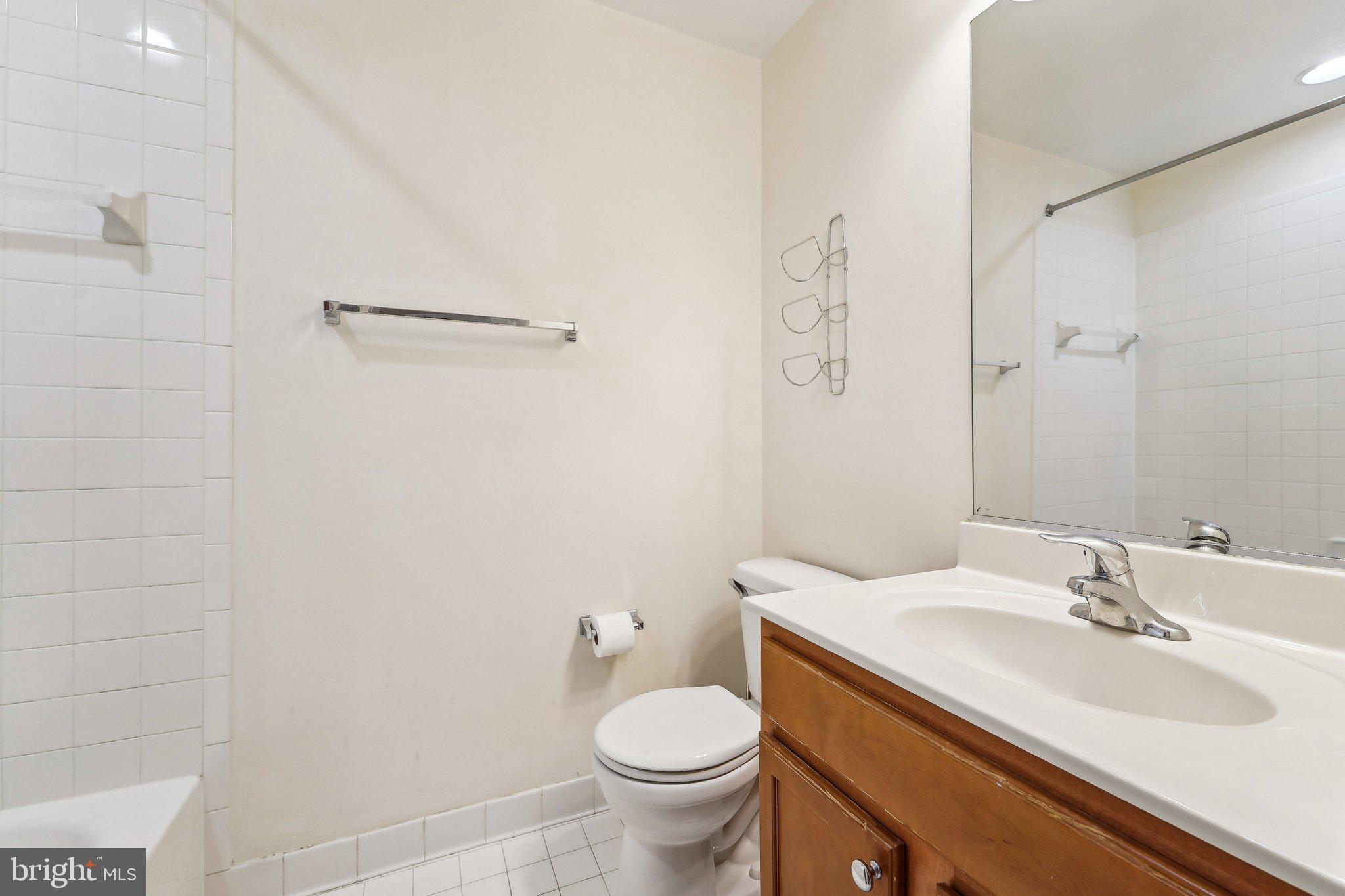 TOWNS OF DOGWOOD - Residential