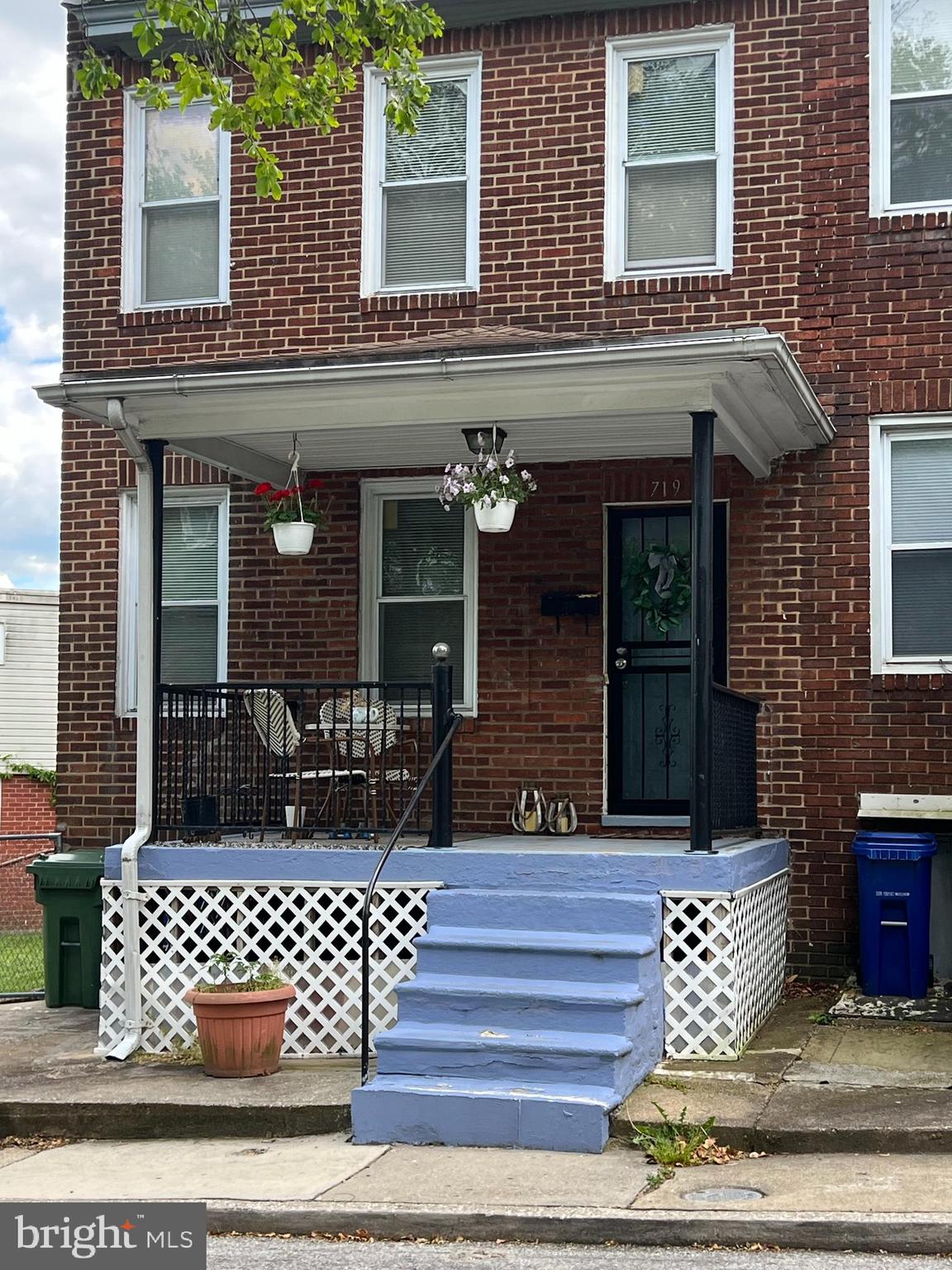 WAVERLY - Residential