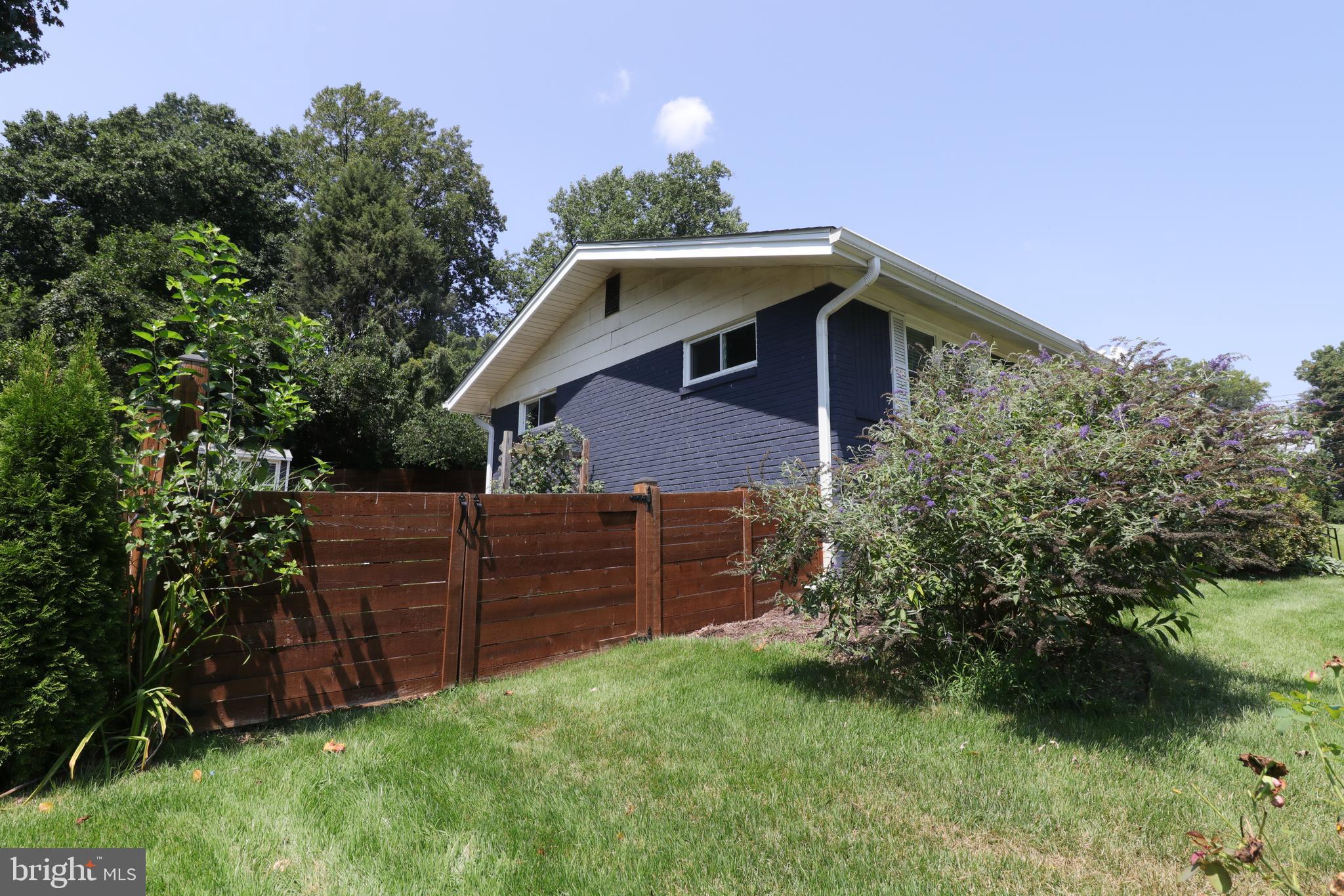 LORD FAIRFAX ESTATES - Residential