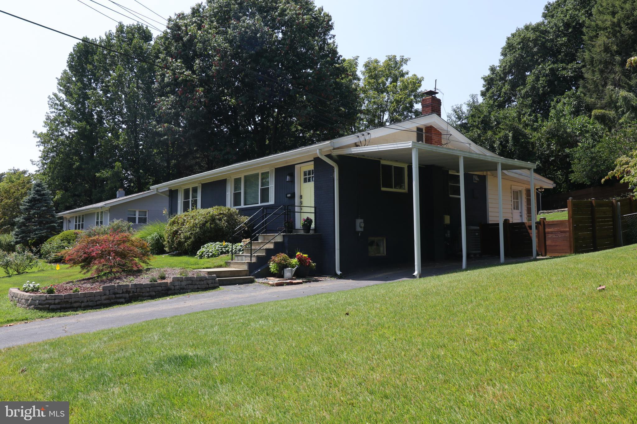 LORD FAIRFAX ESTATES - Residential