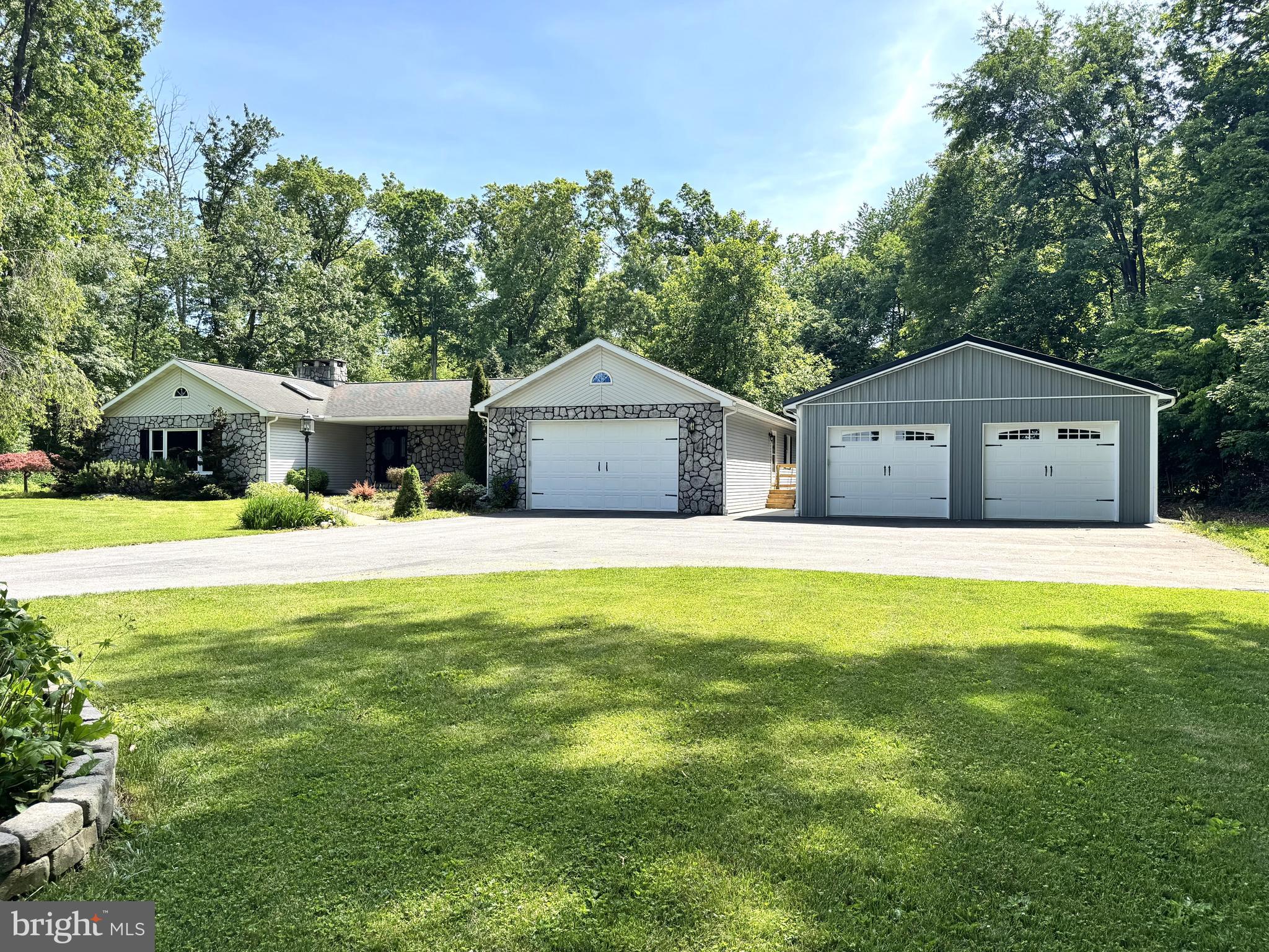 378 AIRPORT ROAD