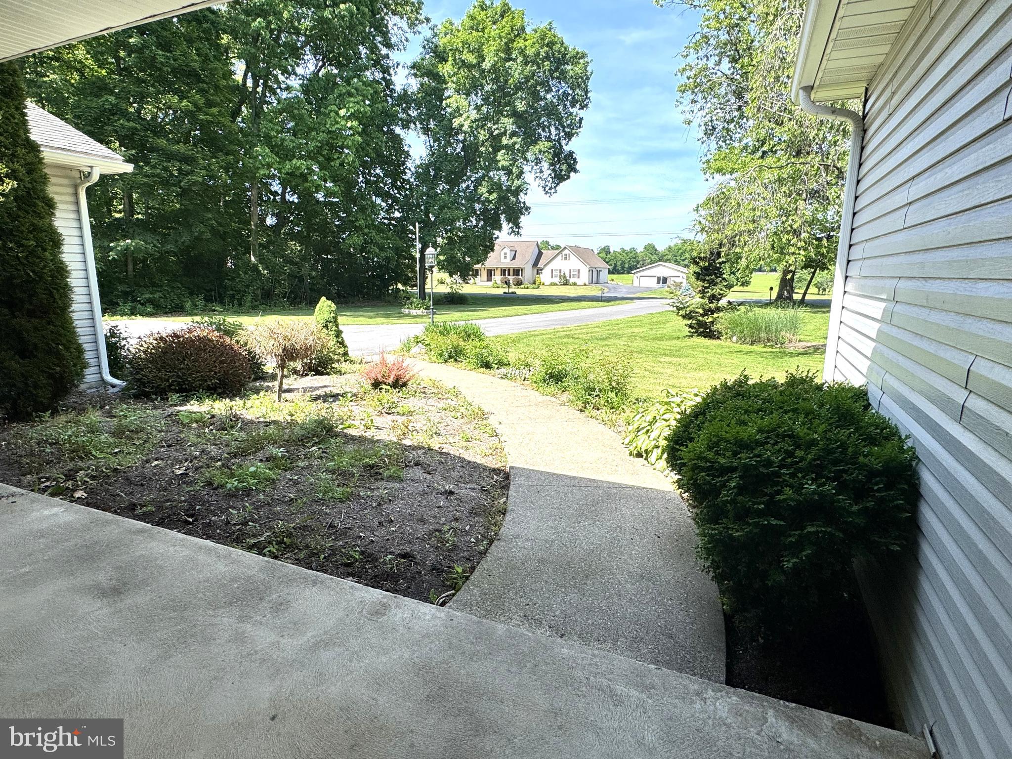 378 AIRPORT ROAD