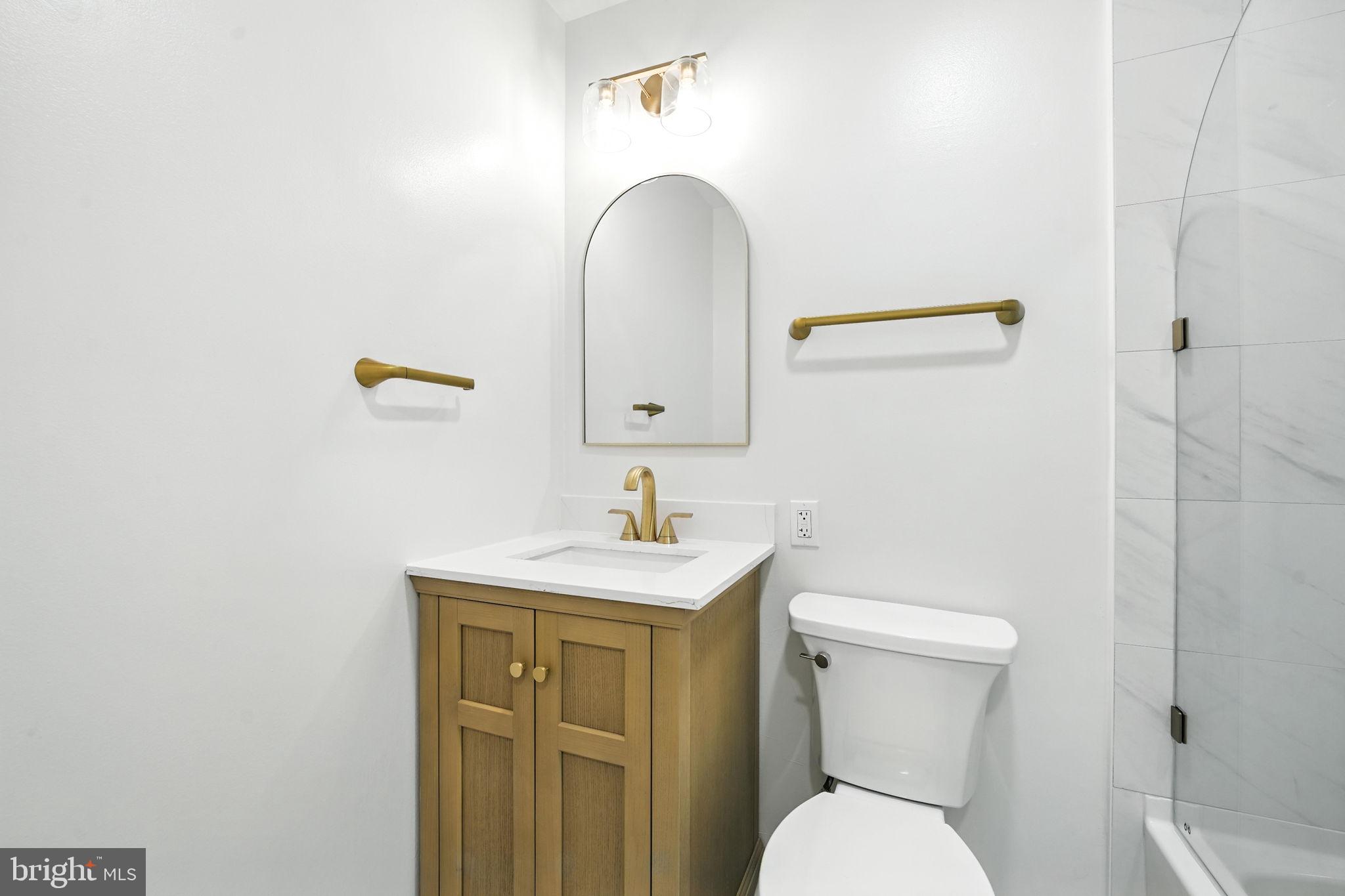 MANTUA - Residential