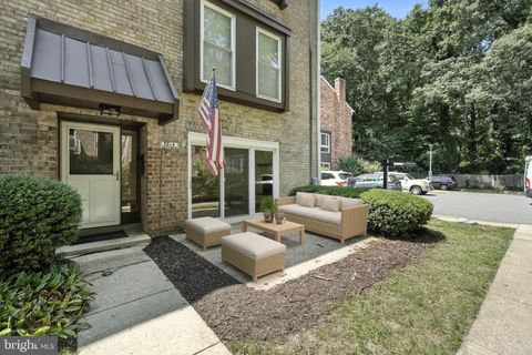 3814 PERSIMMON CIRCLE FAIRFAX VA 22031