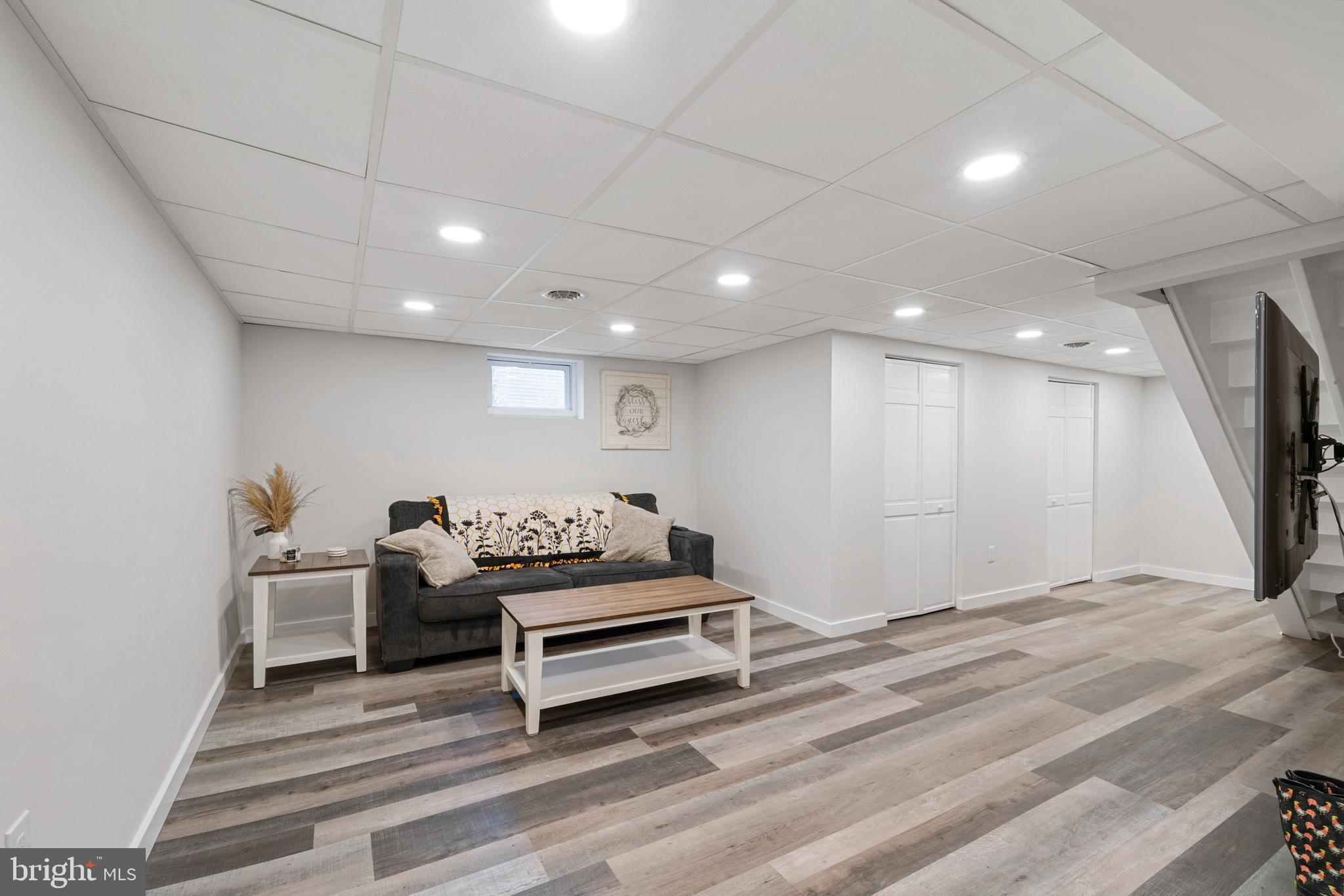 MAGOTHY SHORES - Residential