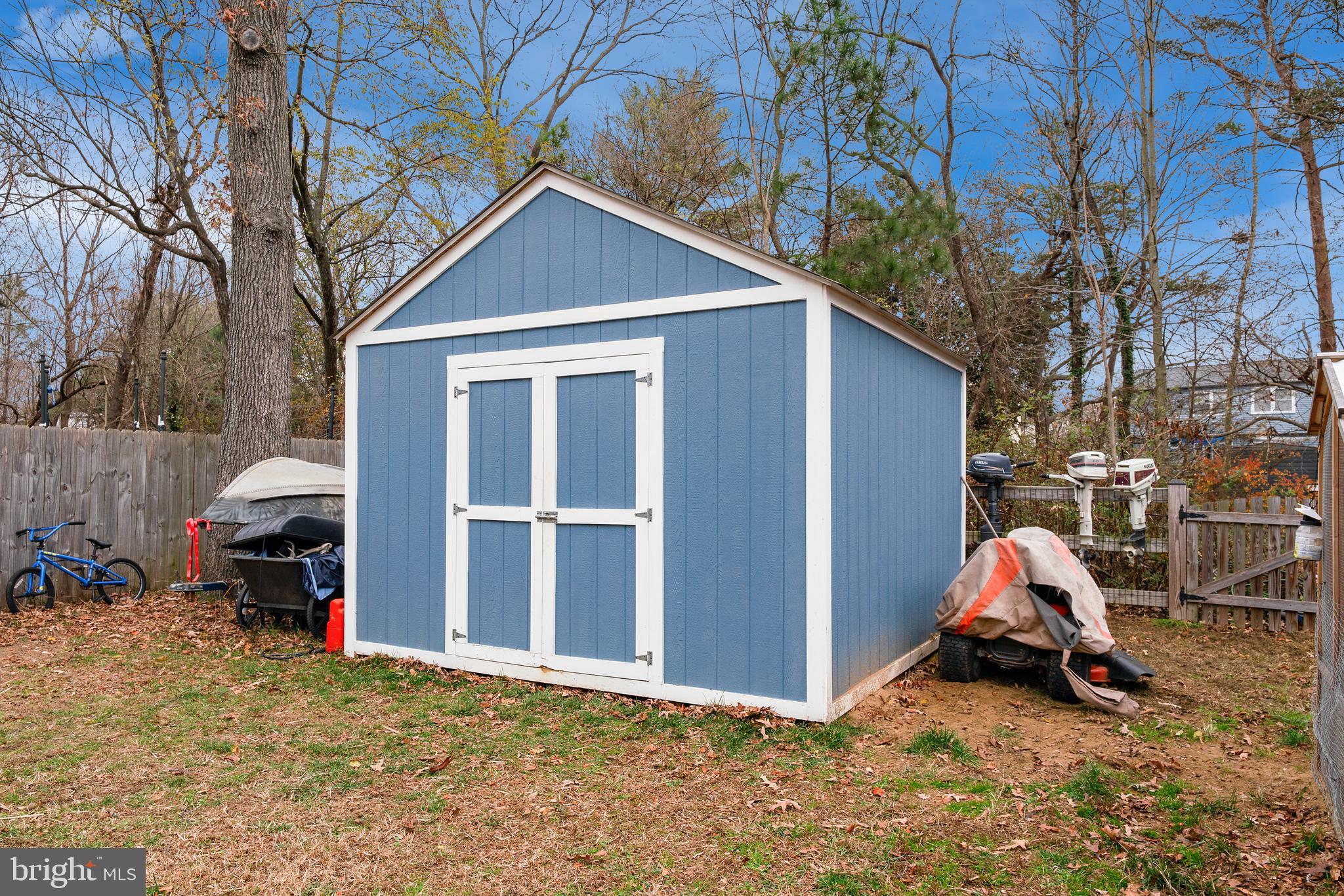 MAGOTHY SHORES - Residential
