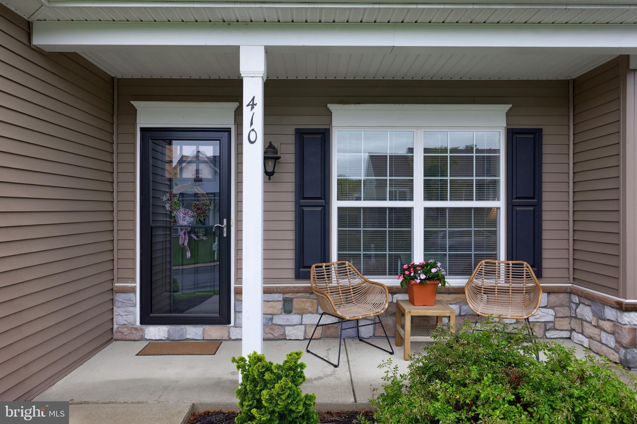 410 ORCHID CIRCLE