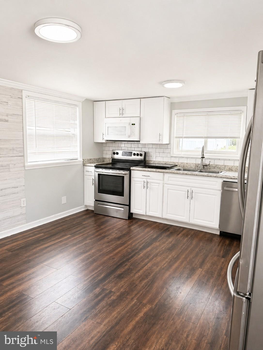DEEP RUN PARK - Residential