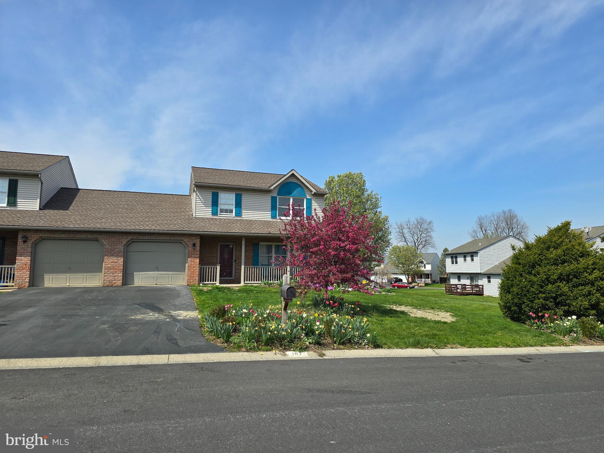 LIMESTONE VILLAGE - Residential