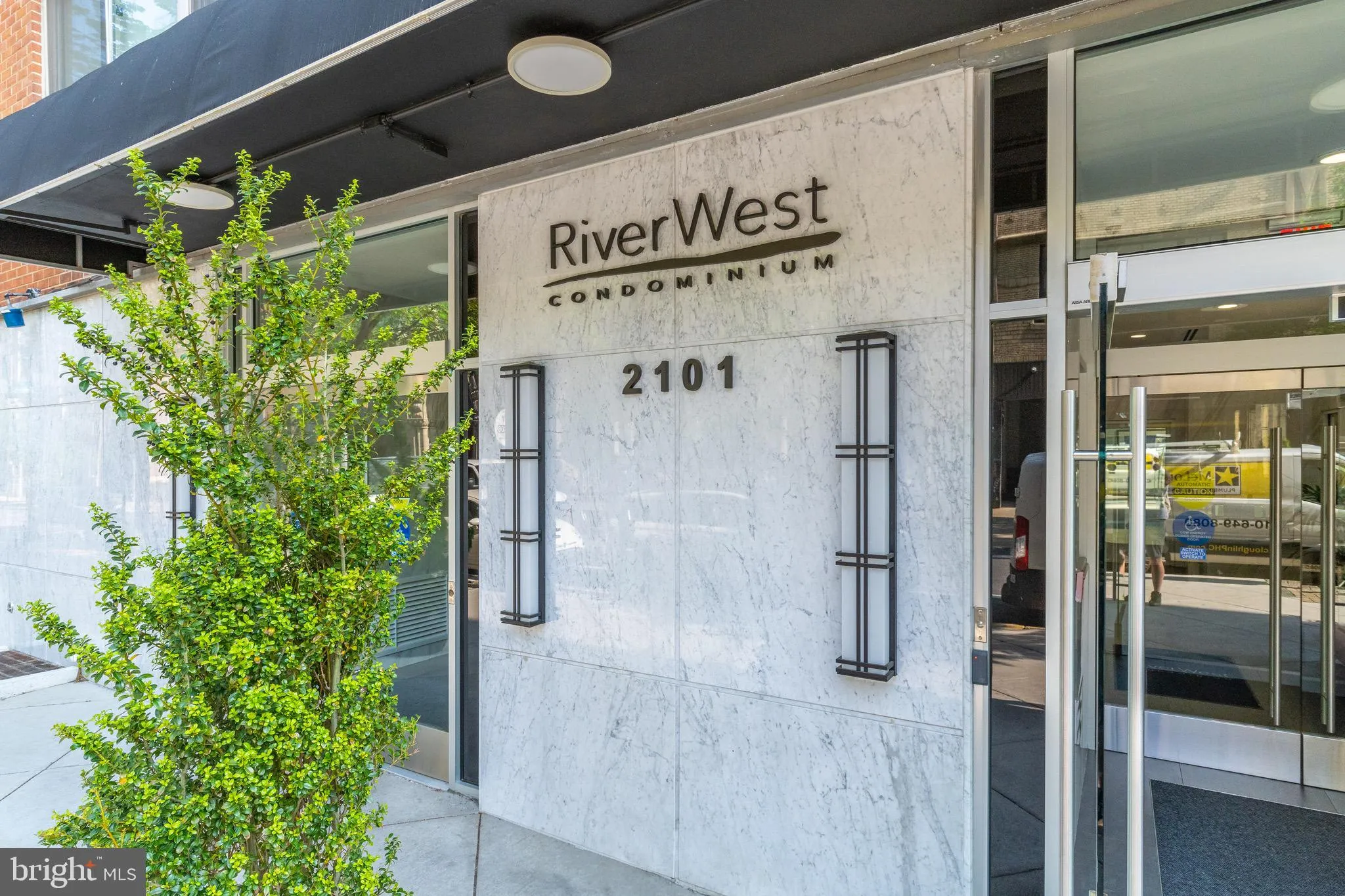 Philadelphia, Pennsylvania 19103, United States, ,1 BathroomBathrooms,Residential,Pending,37405