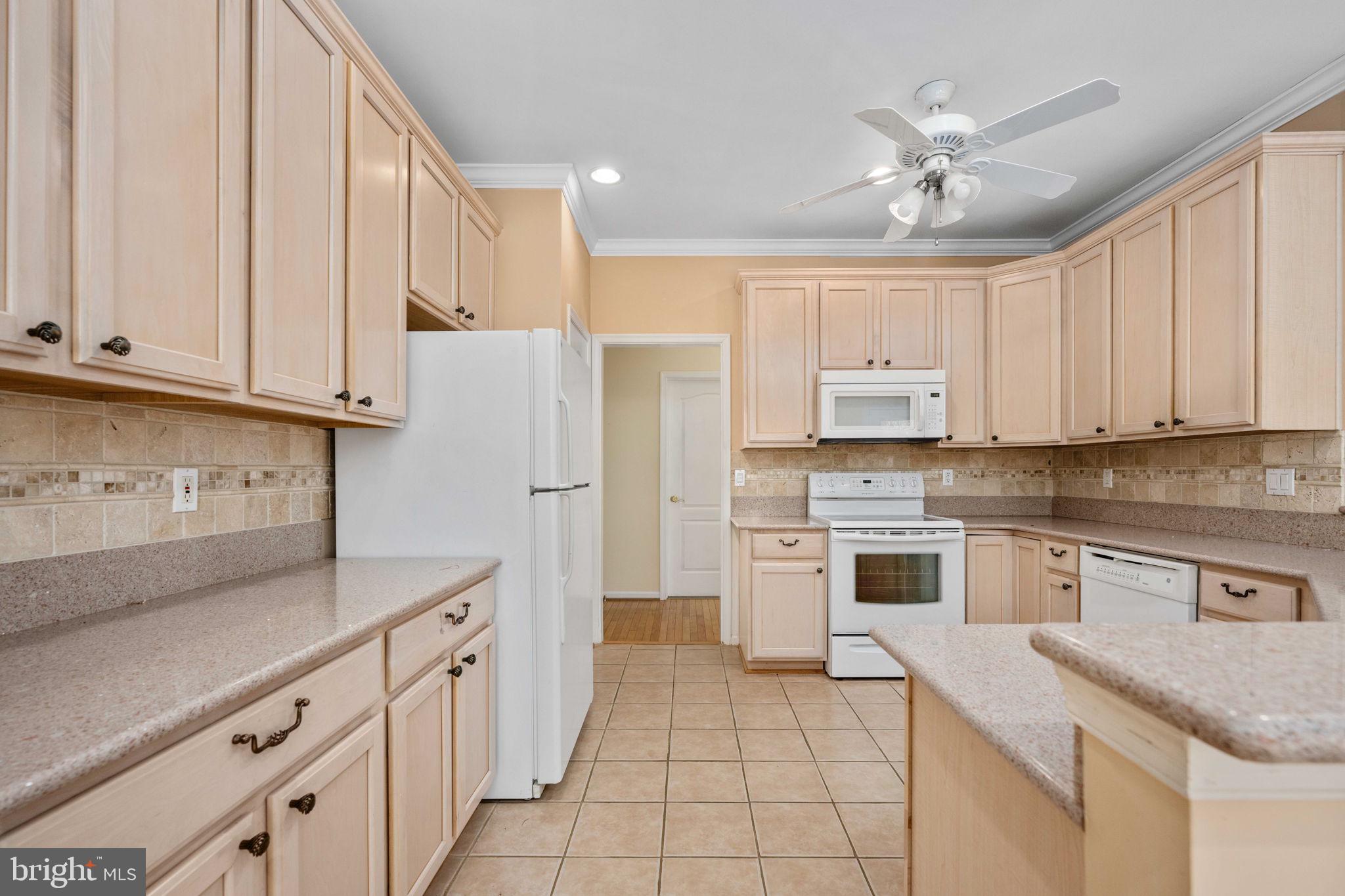 FALLS RUN - Residential