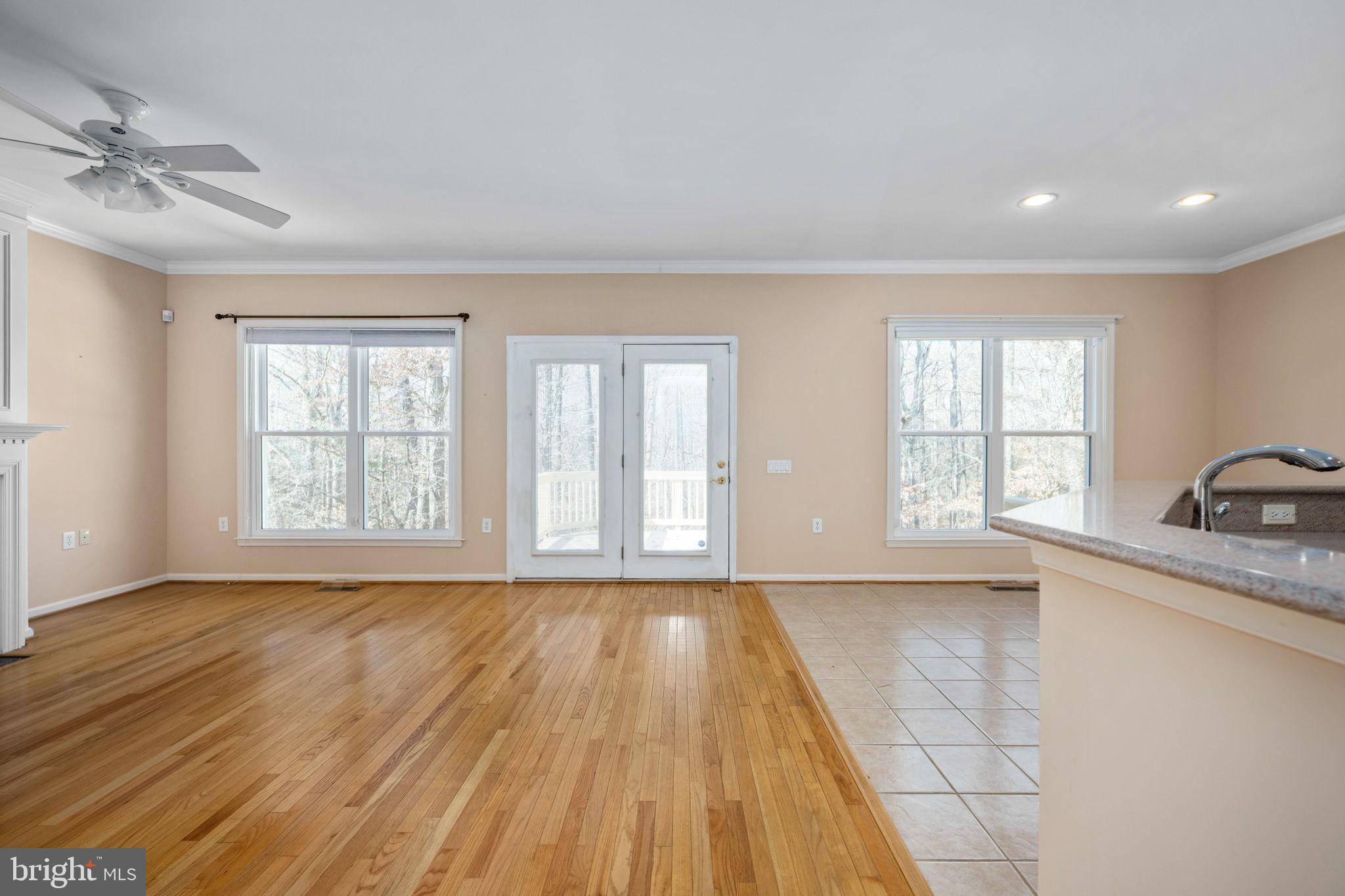 FALLS RUN - Residential