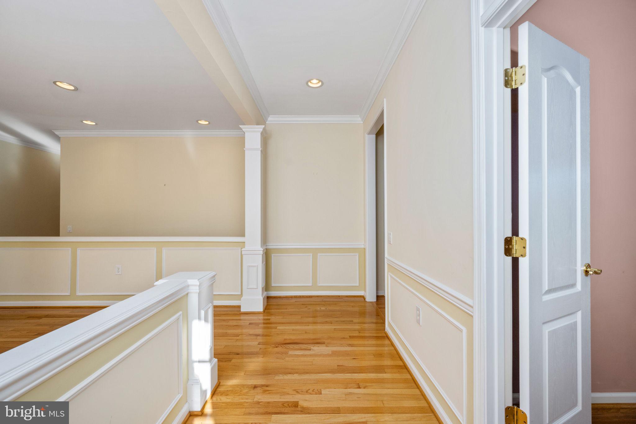 FALLS RUN - Residential