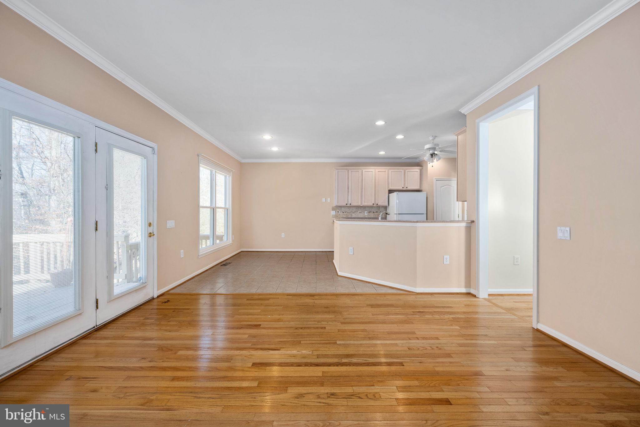 FALLS RUN - Residential