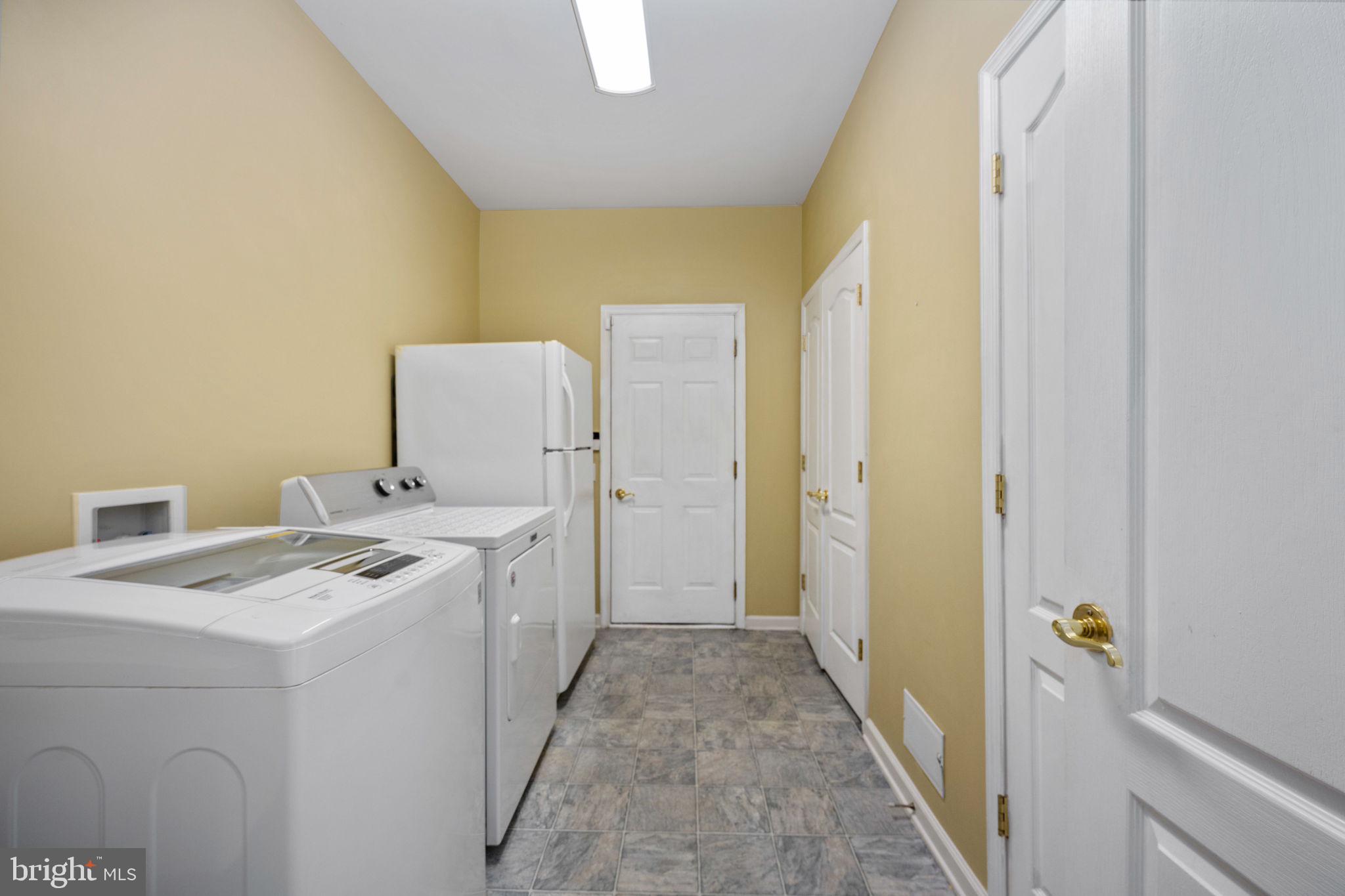 FALLS RUN - Residential